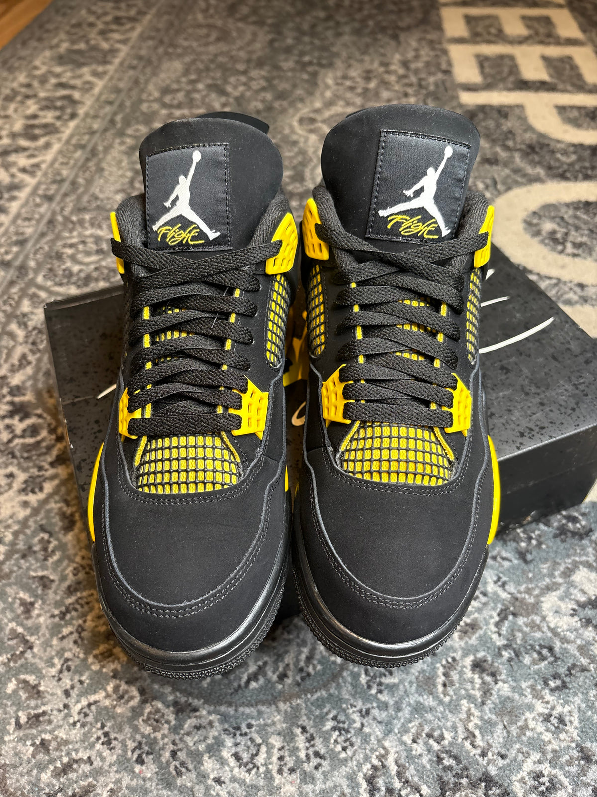 Jordan 4 Retro “Yellow Thunder” Clean Og Size 10