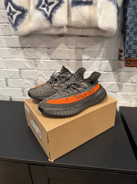 Yeezy 350 Carbon Beluga Size 10