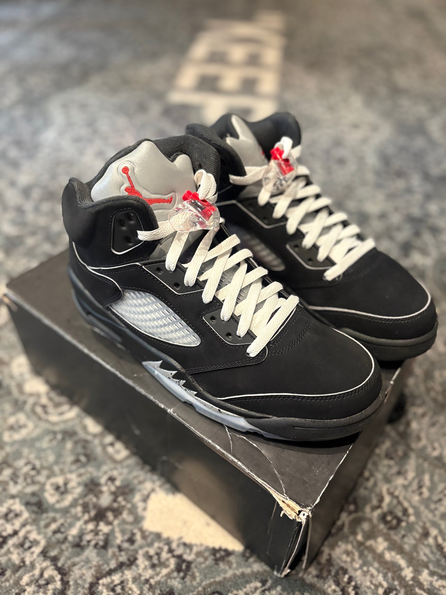 Jordan 5 Retro “Black Metallic” OG CLEAN SIZE 10