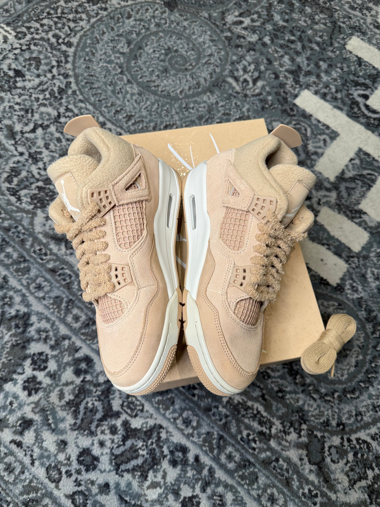 Jordan 4 Retro Cozy Girl Clean OG Size 7.5