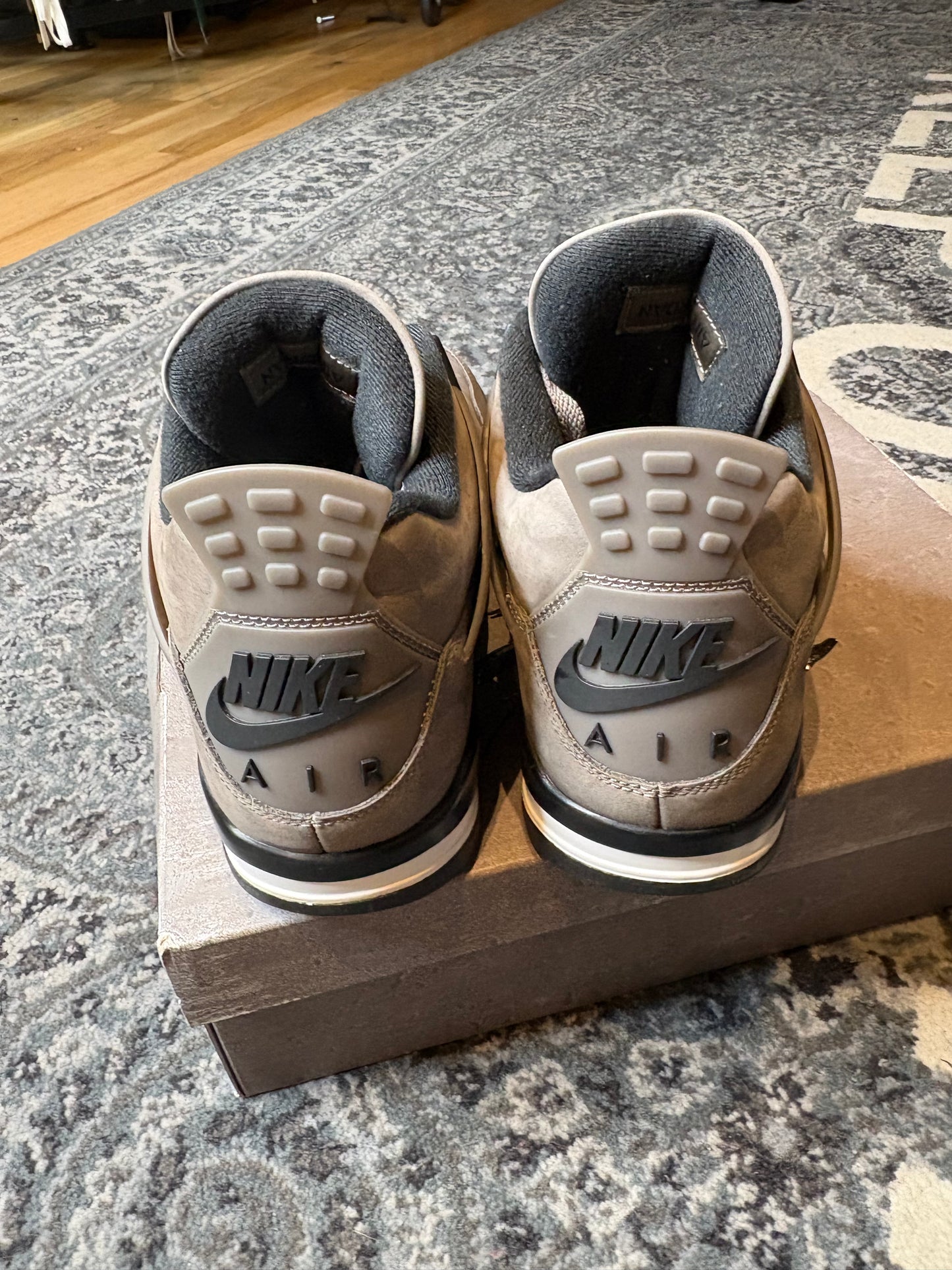 Jordan 4 Retro “CaveStone” Clean Og Size 11