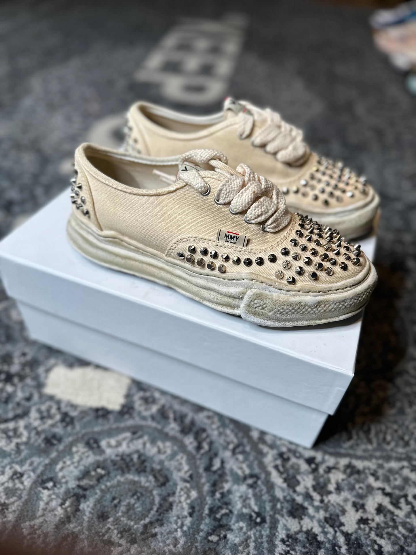 Maison Mihara Yasuhiro Baker OG Sole Studded Canvas Low “White” Clean OG Size 7(40 EU)