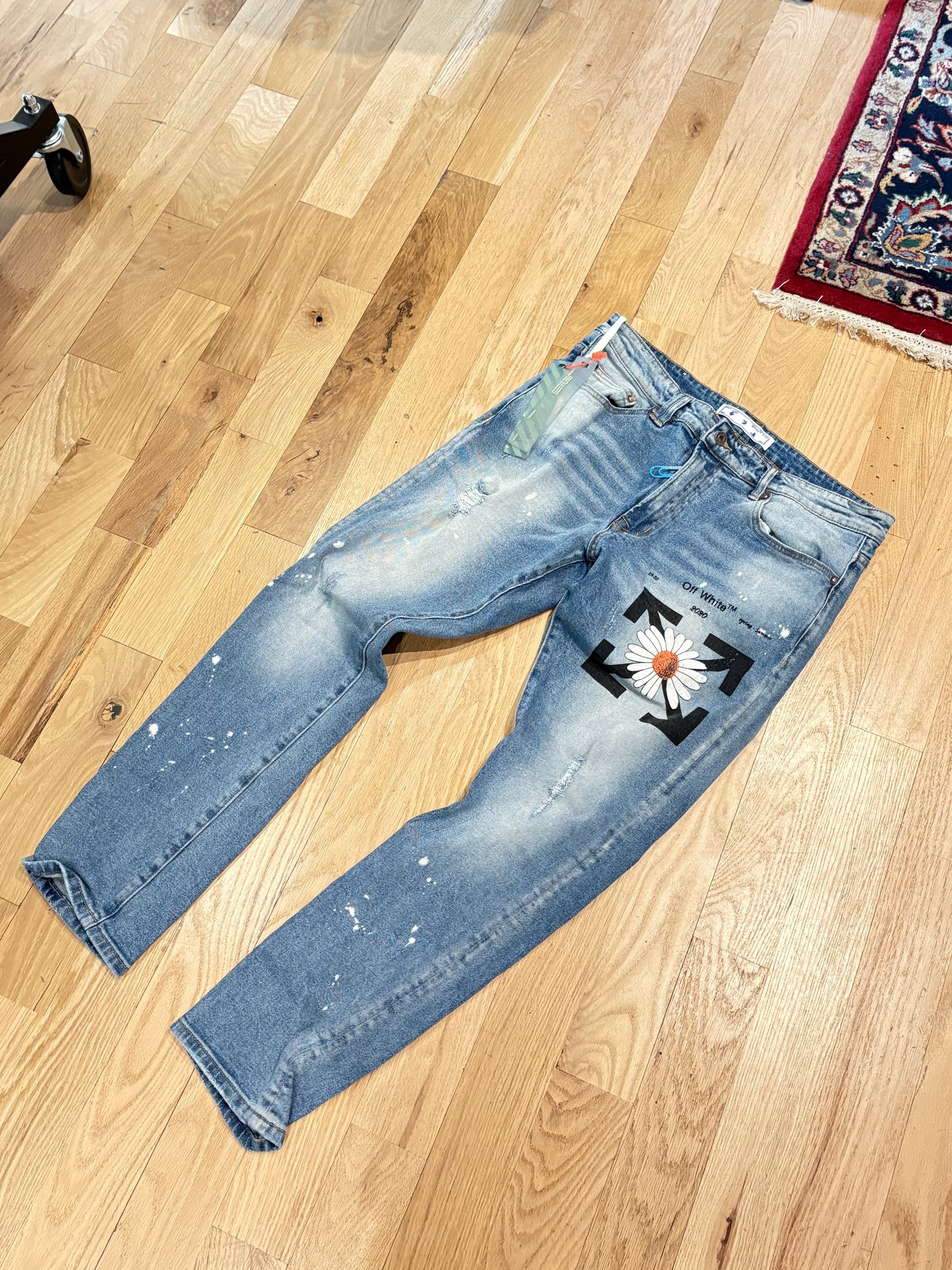 Off-White Jeans Size Medium