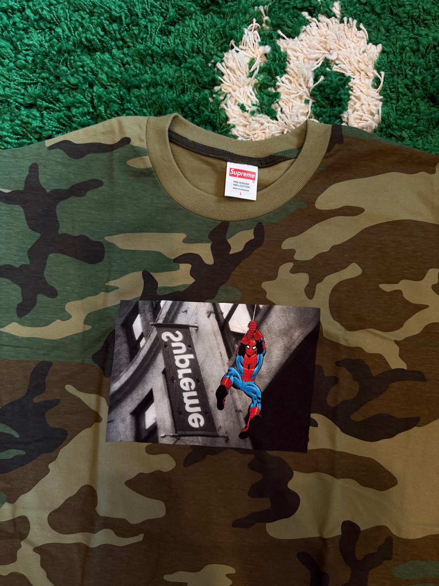 Supreme Camo Spider-Man Tee DS Size Large
