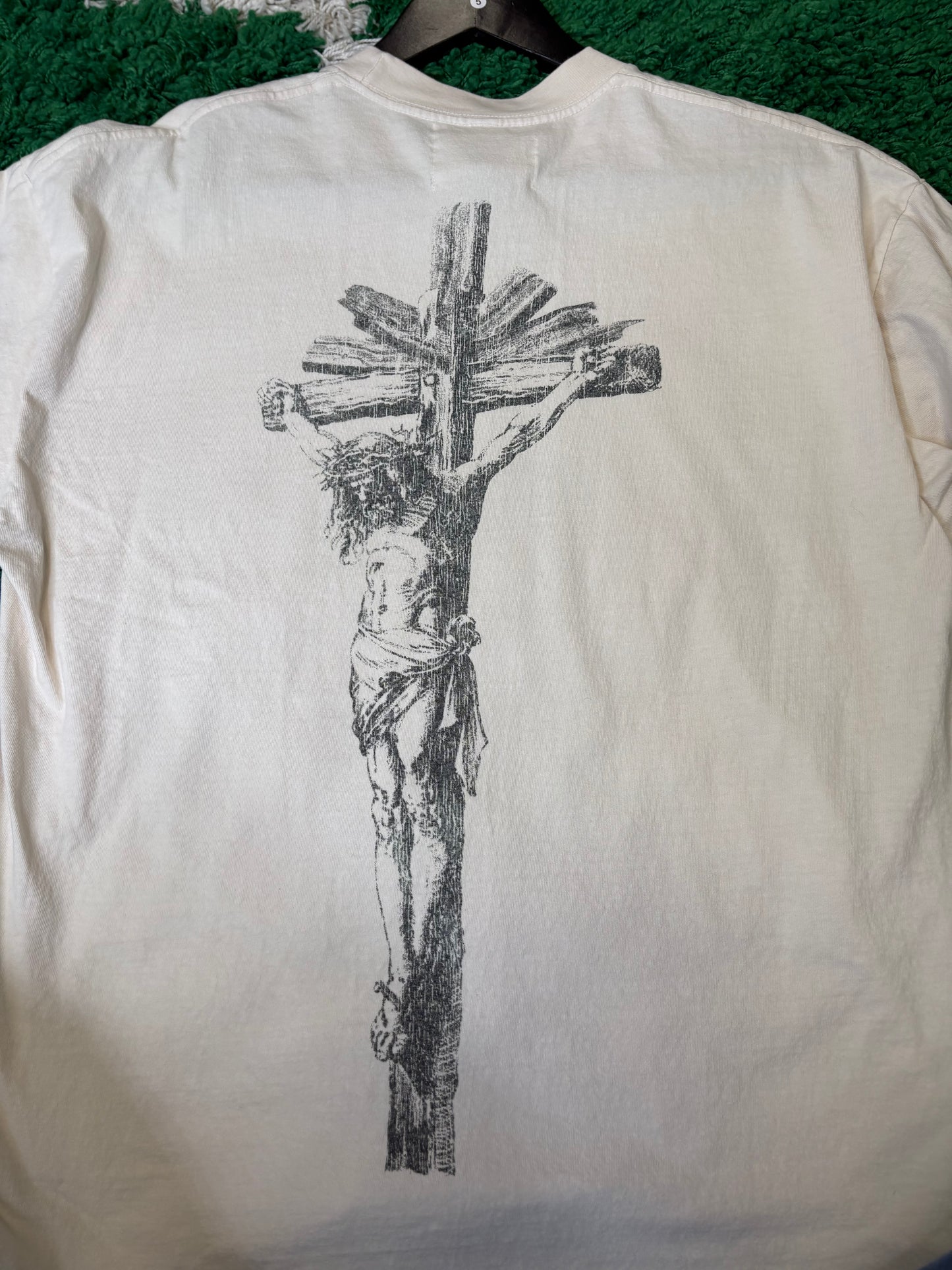 Vertebrae Jesus Tee Size Medium
