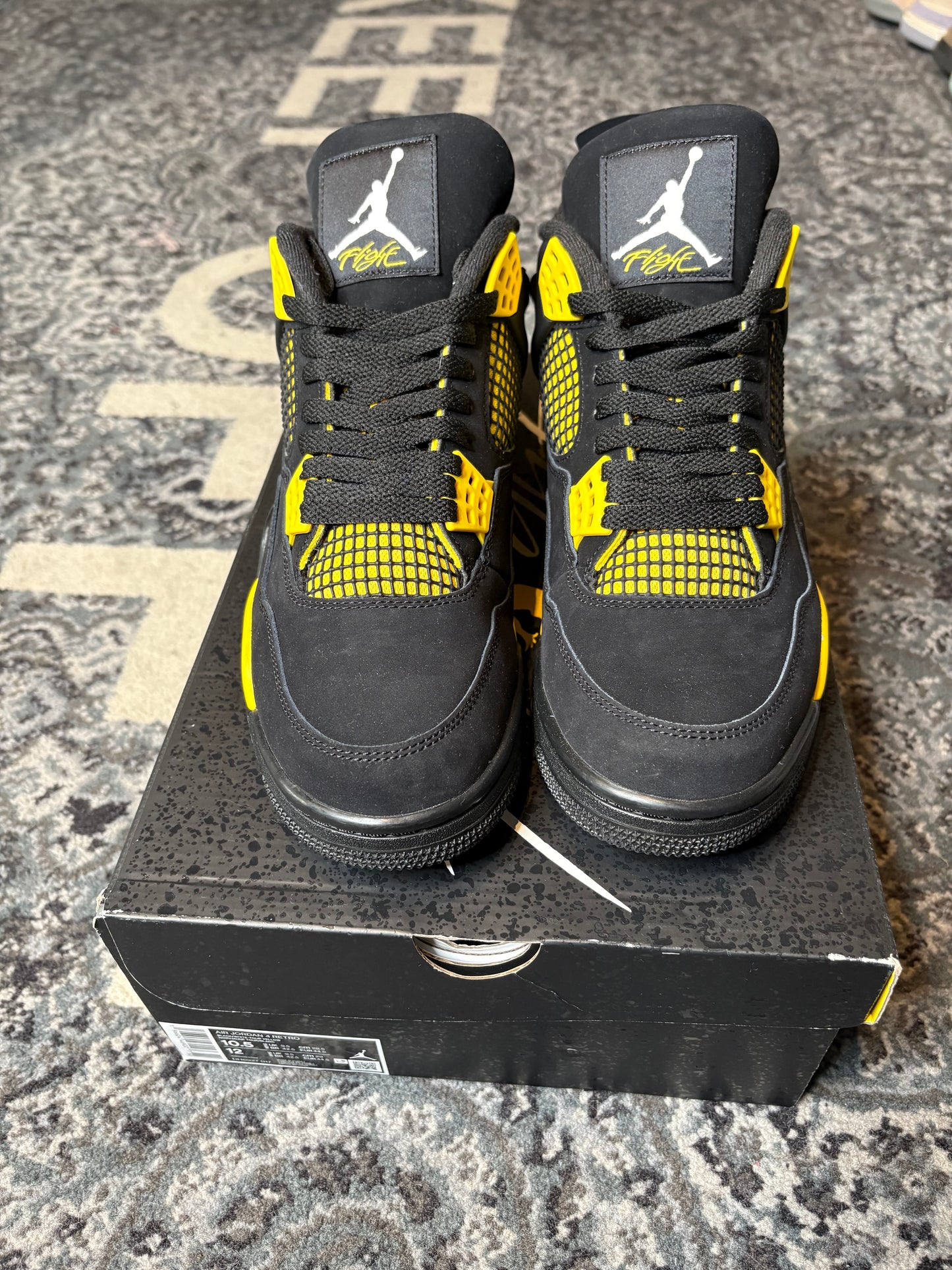 Jordan 4 Retro “Yellow Thunder” Clean Og Size 10.5