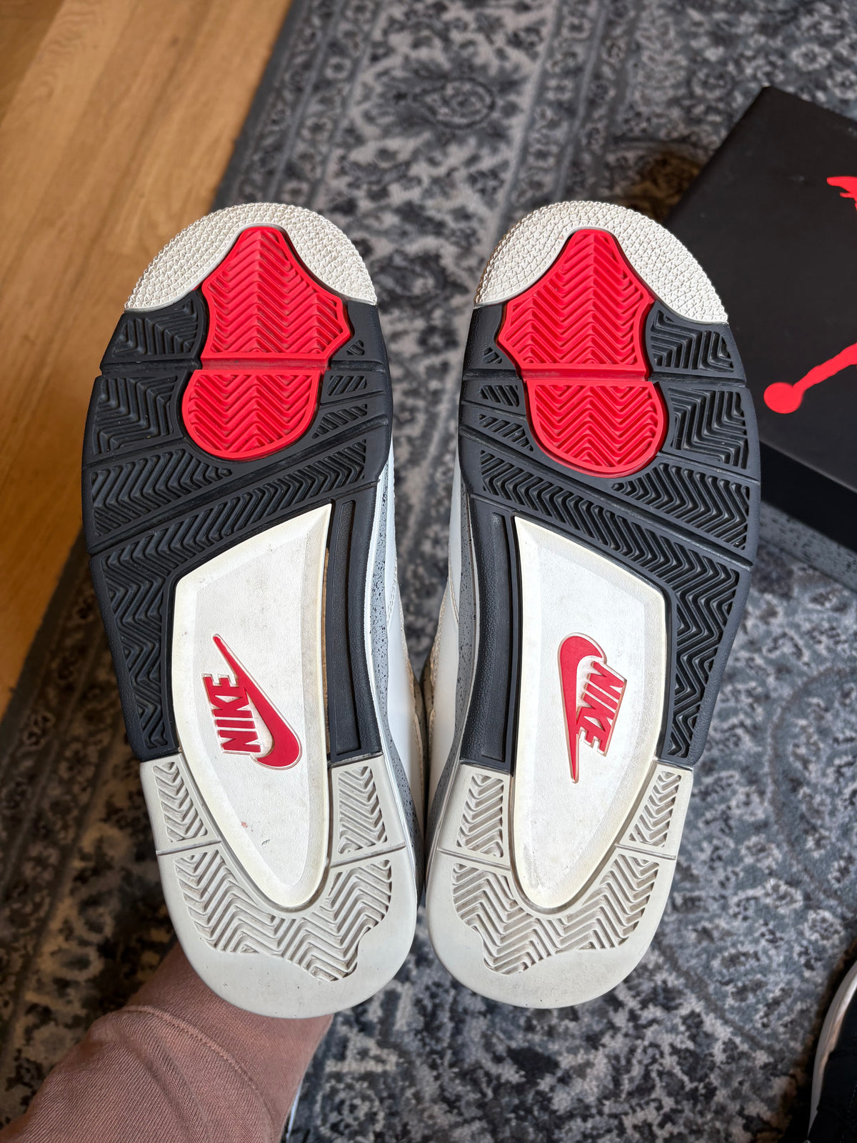 Jordan 4 Retro “White Cement” Clean Og Size 8.5