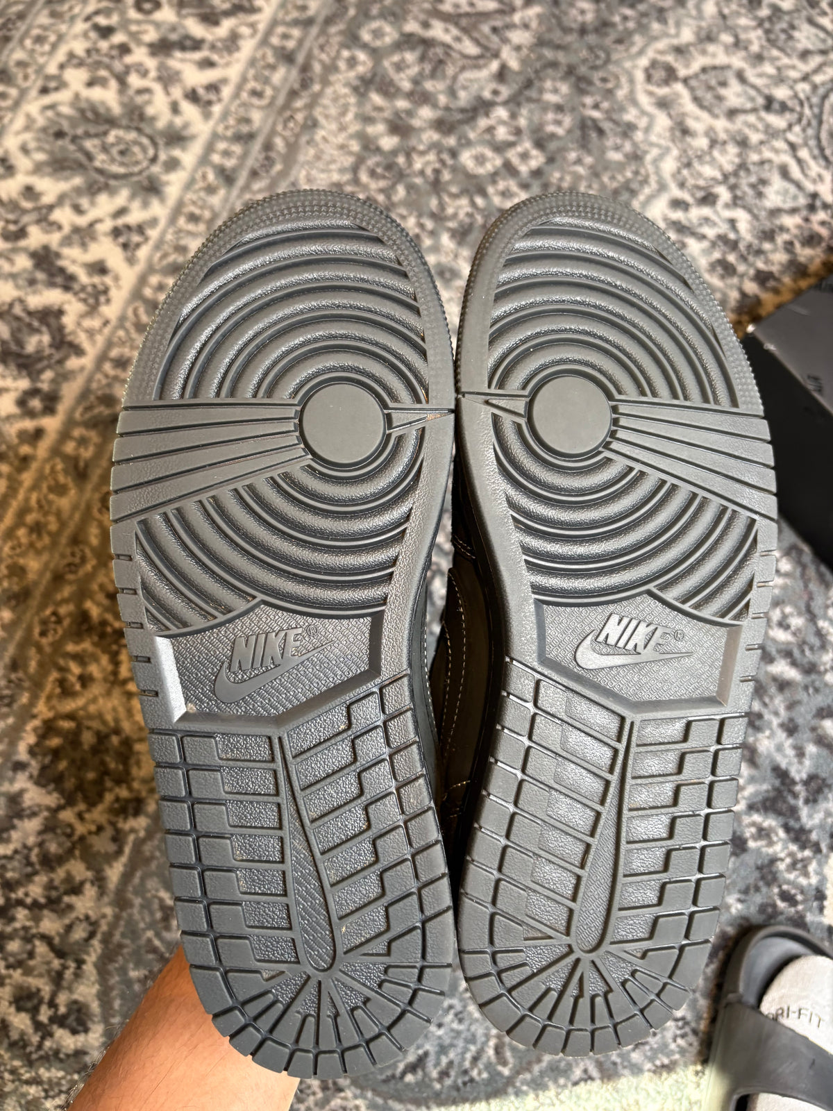 Jordan 1 Retro Low “Travis Scott Black Phantom” Clean Og Size 8.5