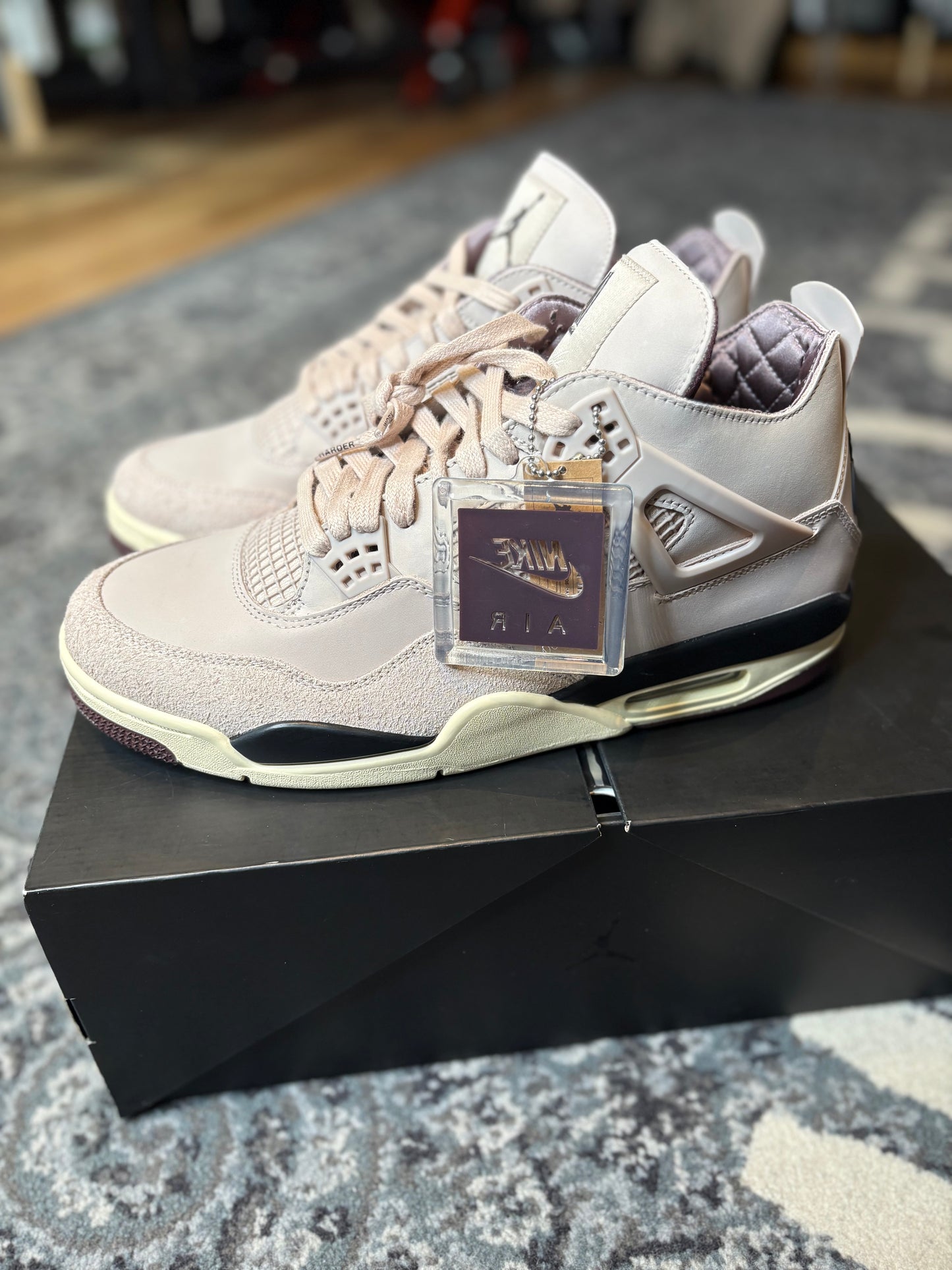 Jordan 4 Retro “A Ma Maniere While You Were Sleeping” Ds Og Size 11.5M
