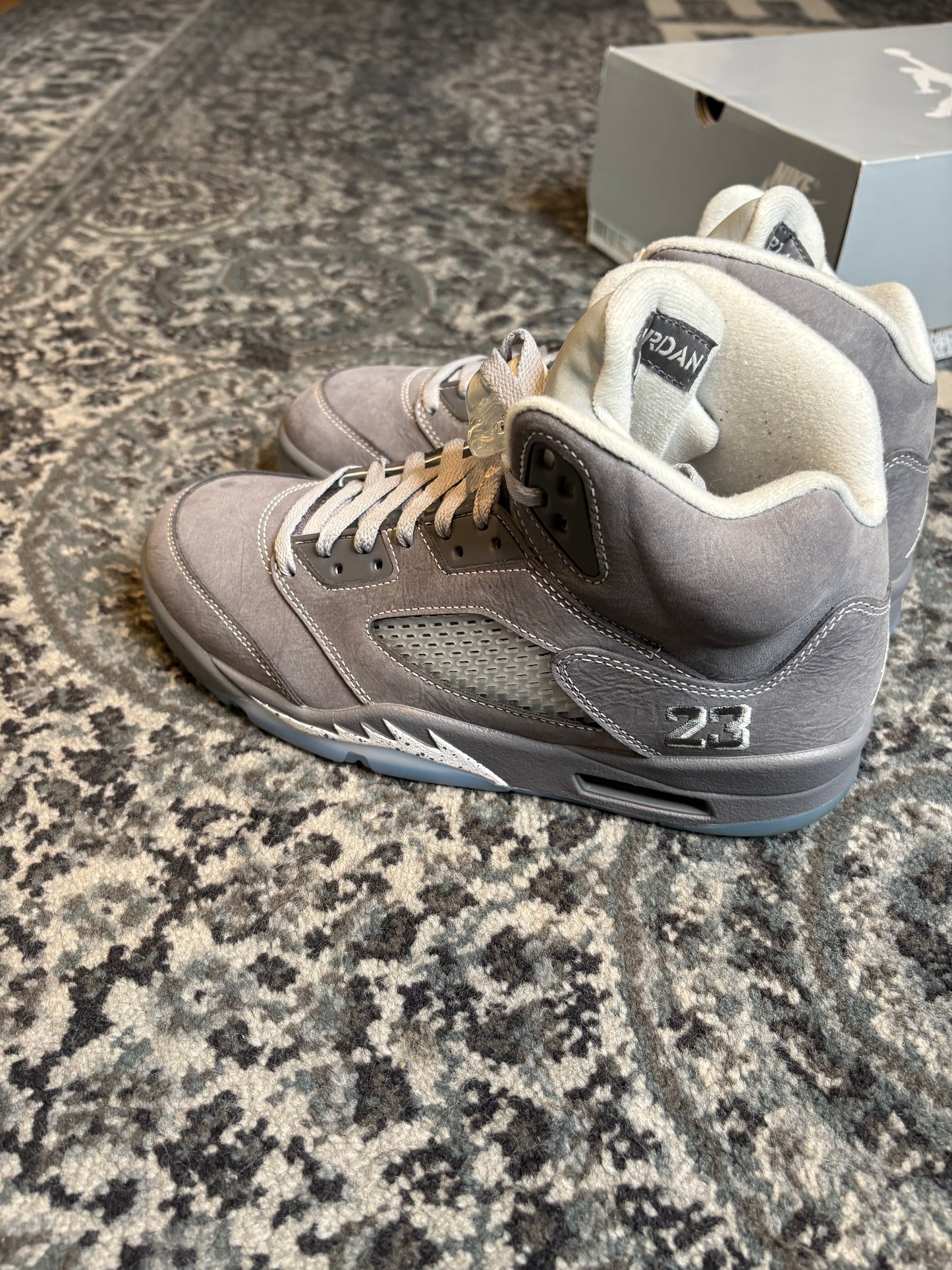 Jordan 5 Retro “Wolf Grey” Clean Og Size 8.5