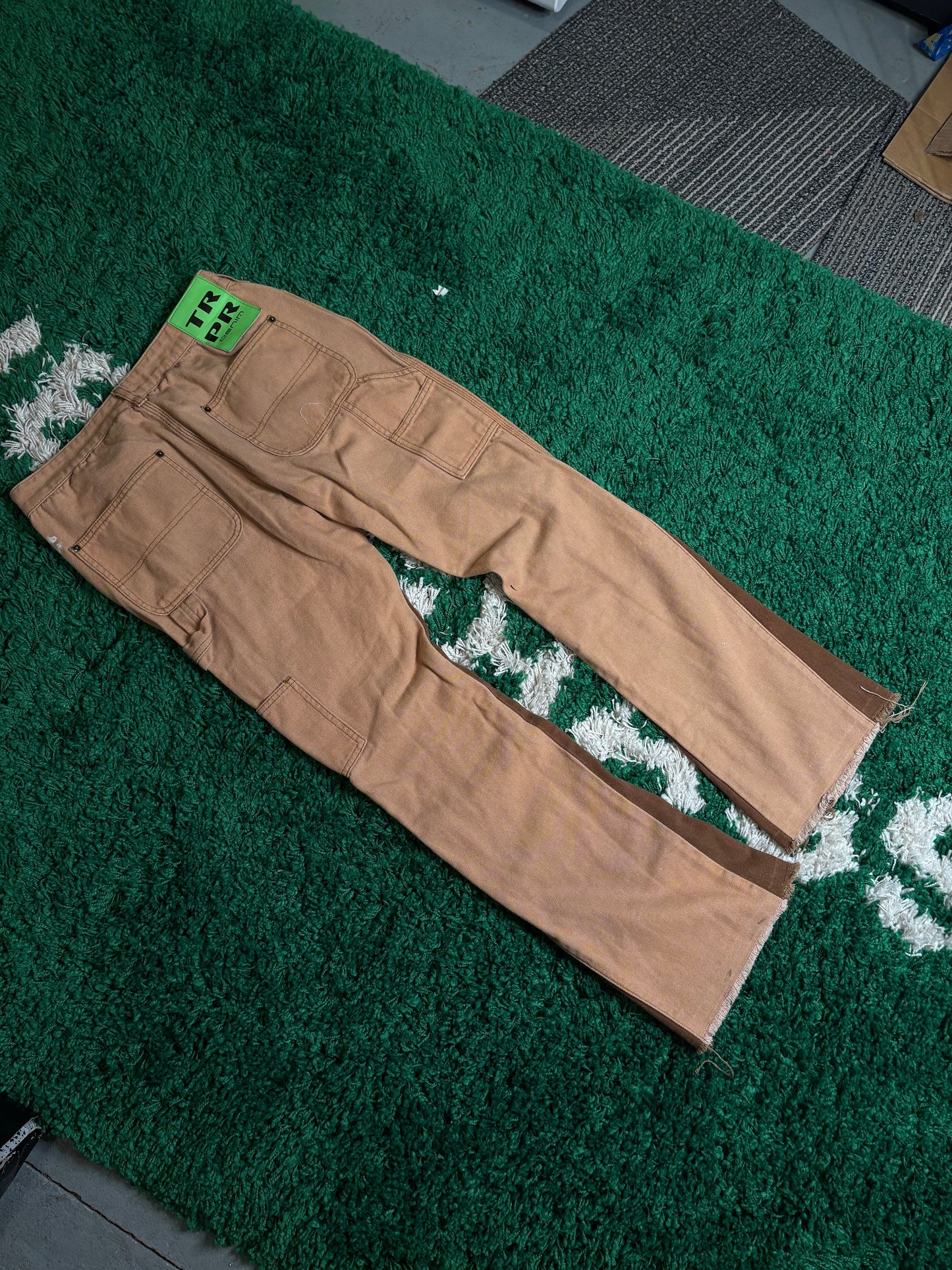 TRPR Carpenter Pants Tan Size 31