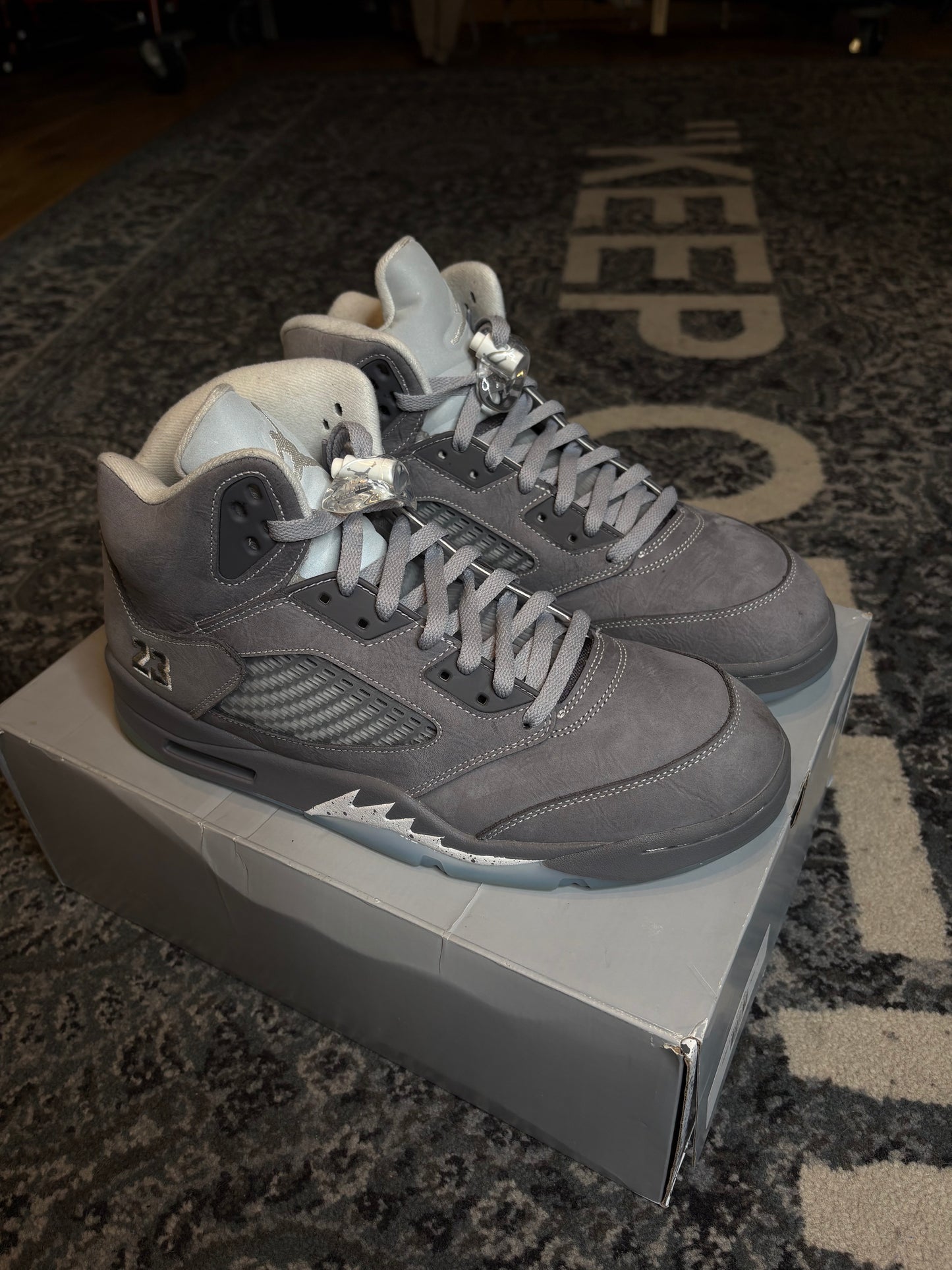 Jordan 5 Retro “Wolf Grey” OG CLEAN SIZE 12