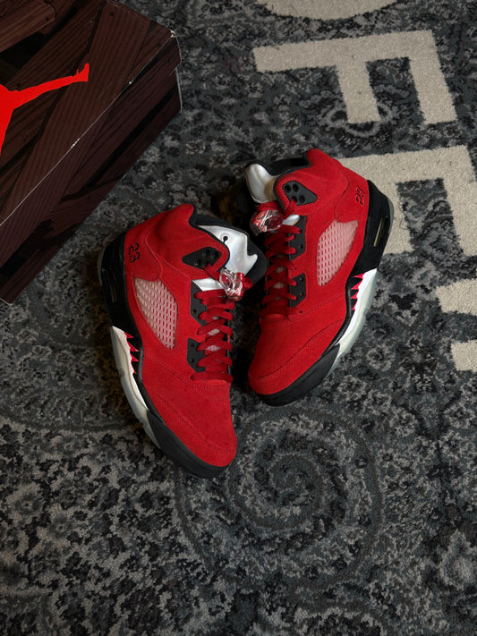 Jordan 5 Retro “Raging Bull” Clean Og Size 9