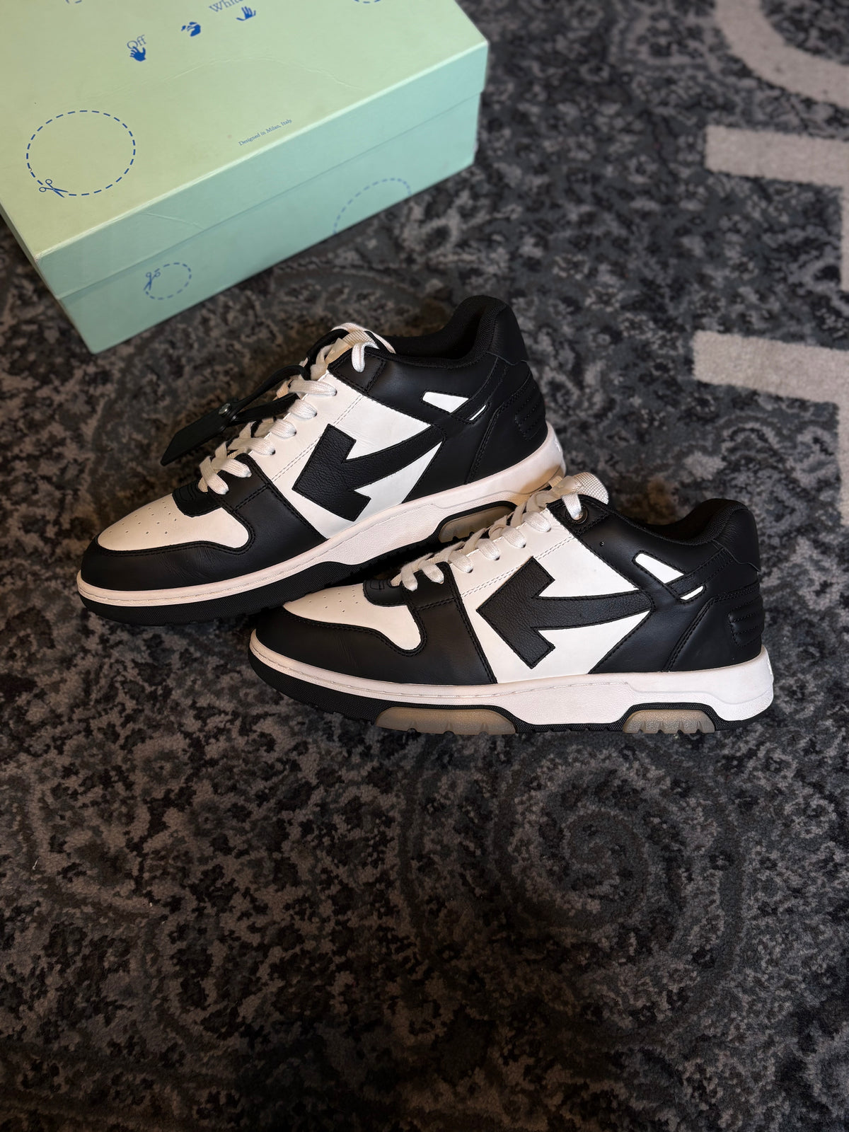 Off White Out Of Office “Black White” Clean Og Size 13(46 EU)