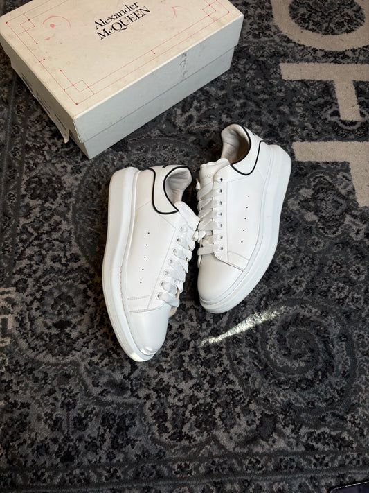 Alexander McQueen Oversized “White Black Trim” Clean Og Size 12(45 EU)