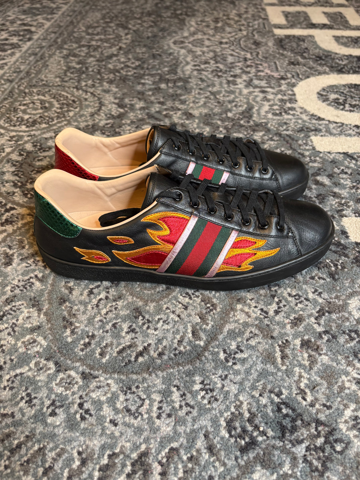 Gucci Ace Embroidered Flame Clean Nb Size 12G