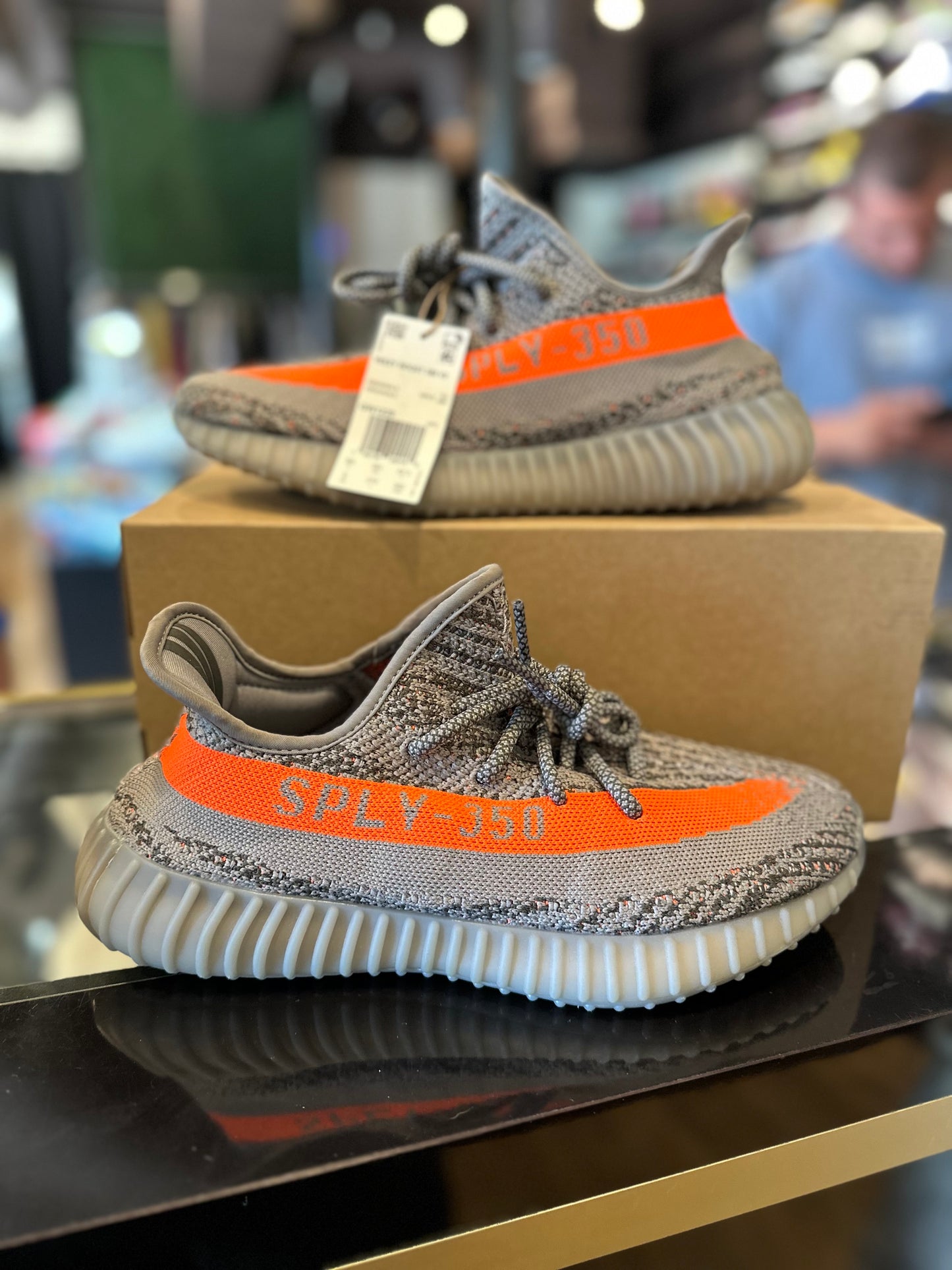 Yeezy Boost 350 v2 Beluga Reflective size 9 DS OG All