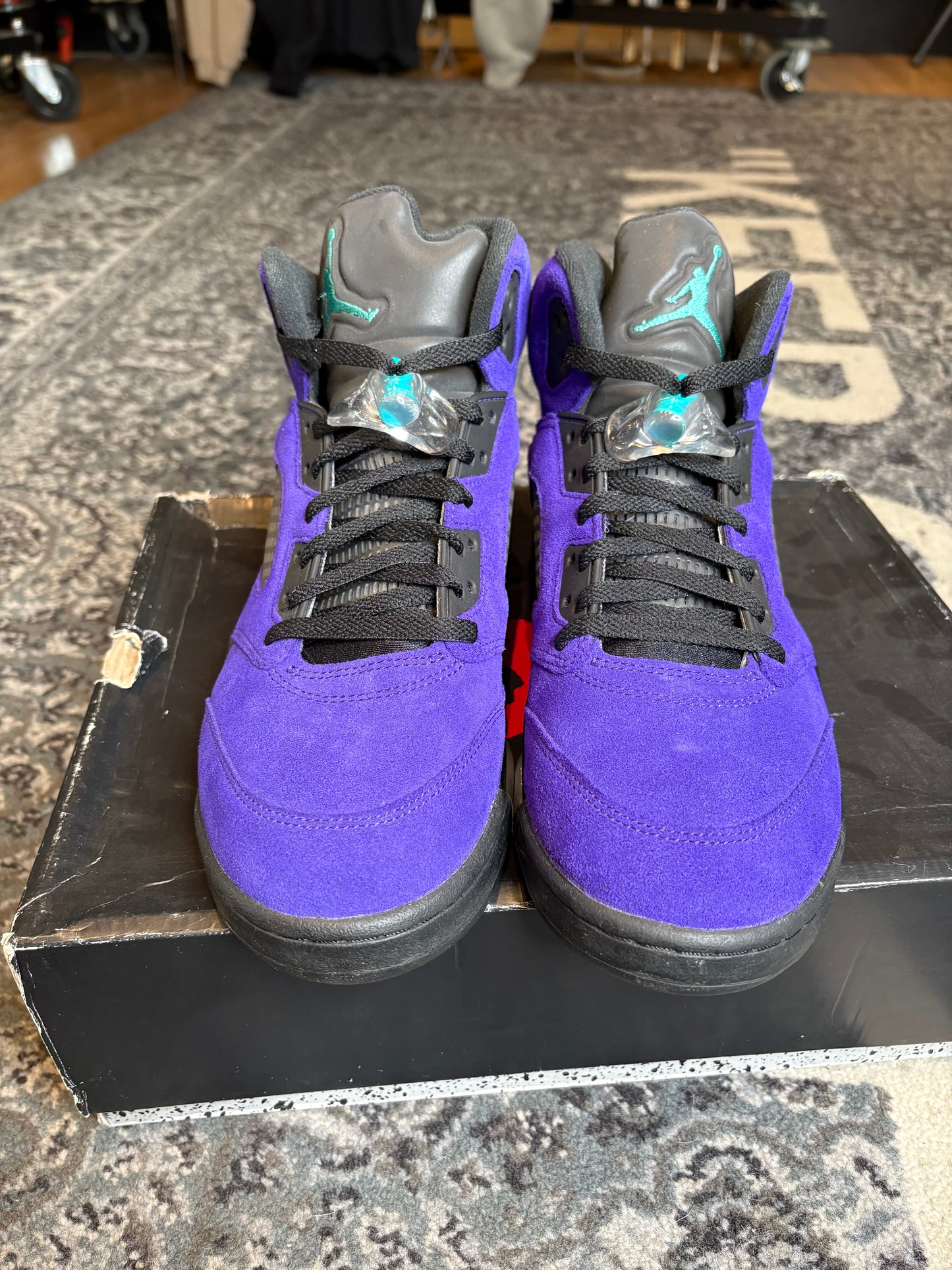 Jordan 5 Retro “Alternate Grape” Clean Og Size 10.5