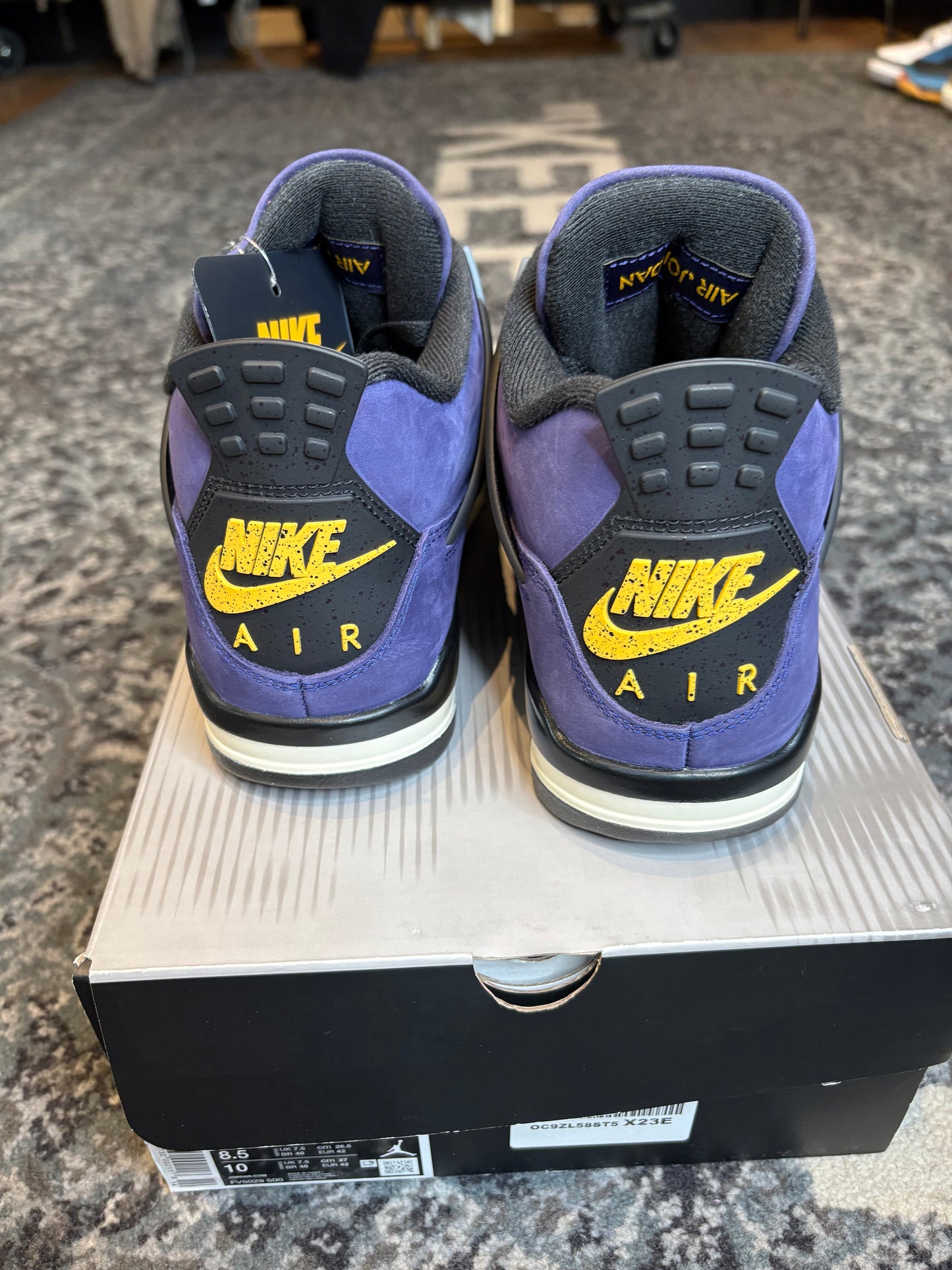 Jordan 4 Retro “Lakers” Clean Og Size 8.5