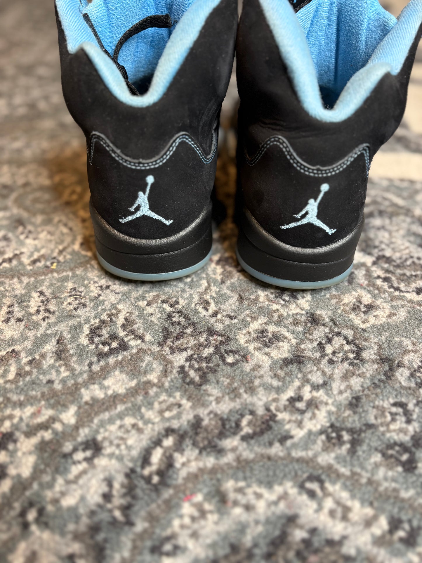Jordan 5 Retro “Black University Blue” Clean Nb Size 8