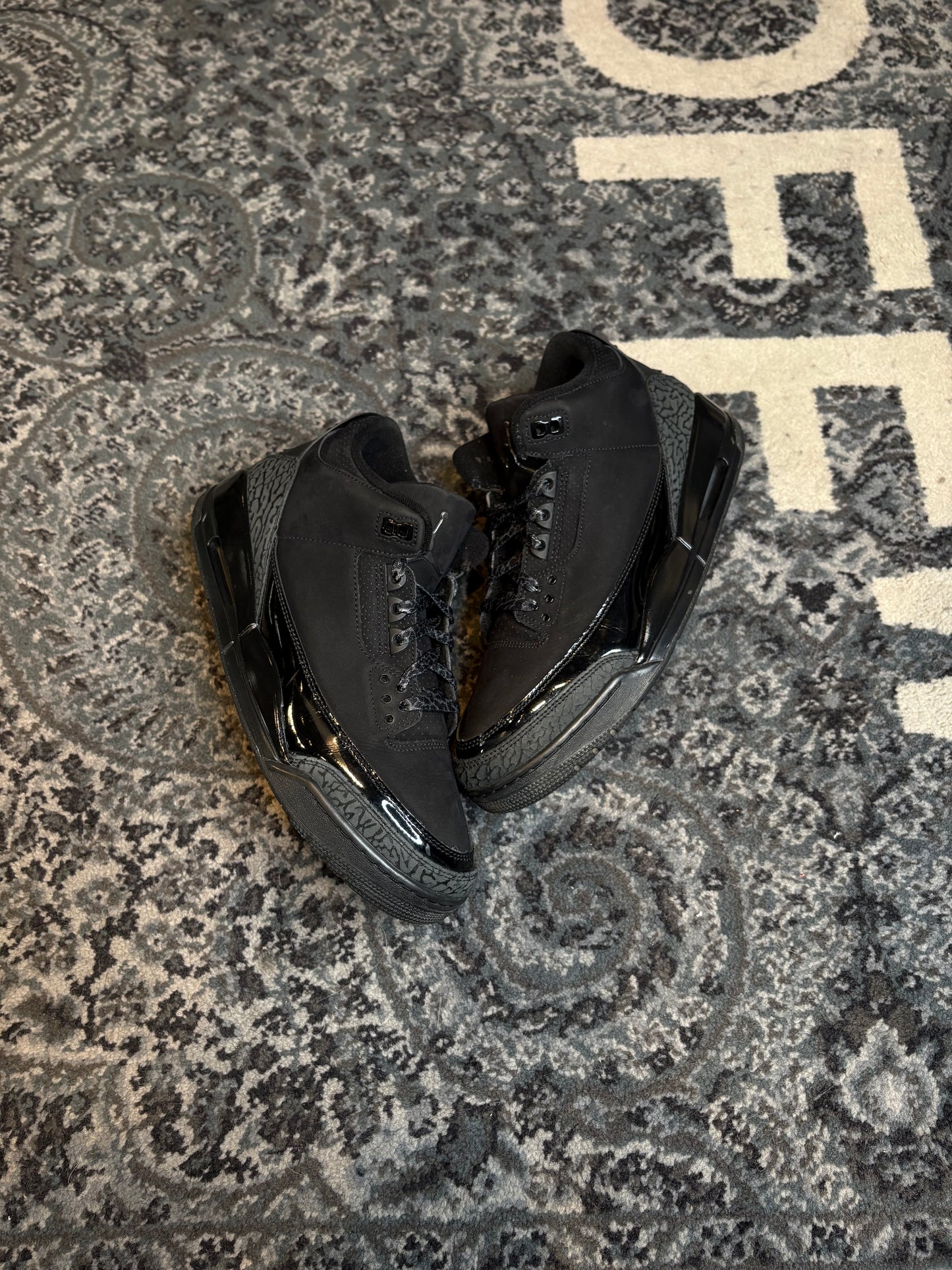 Jordan 3 Retro “Black Cats” Po Nb Size 10.5