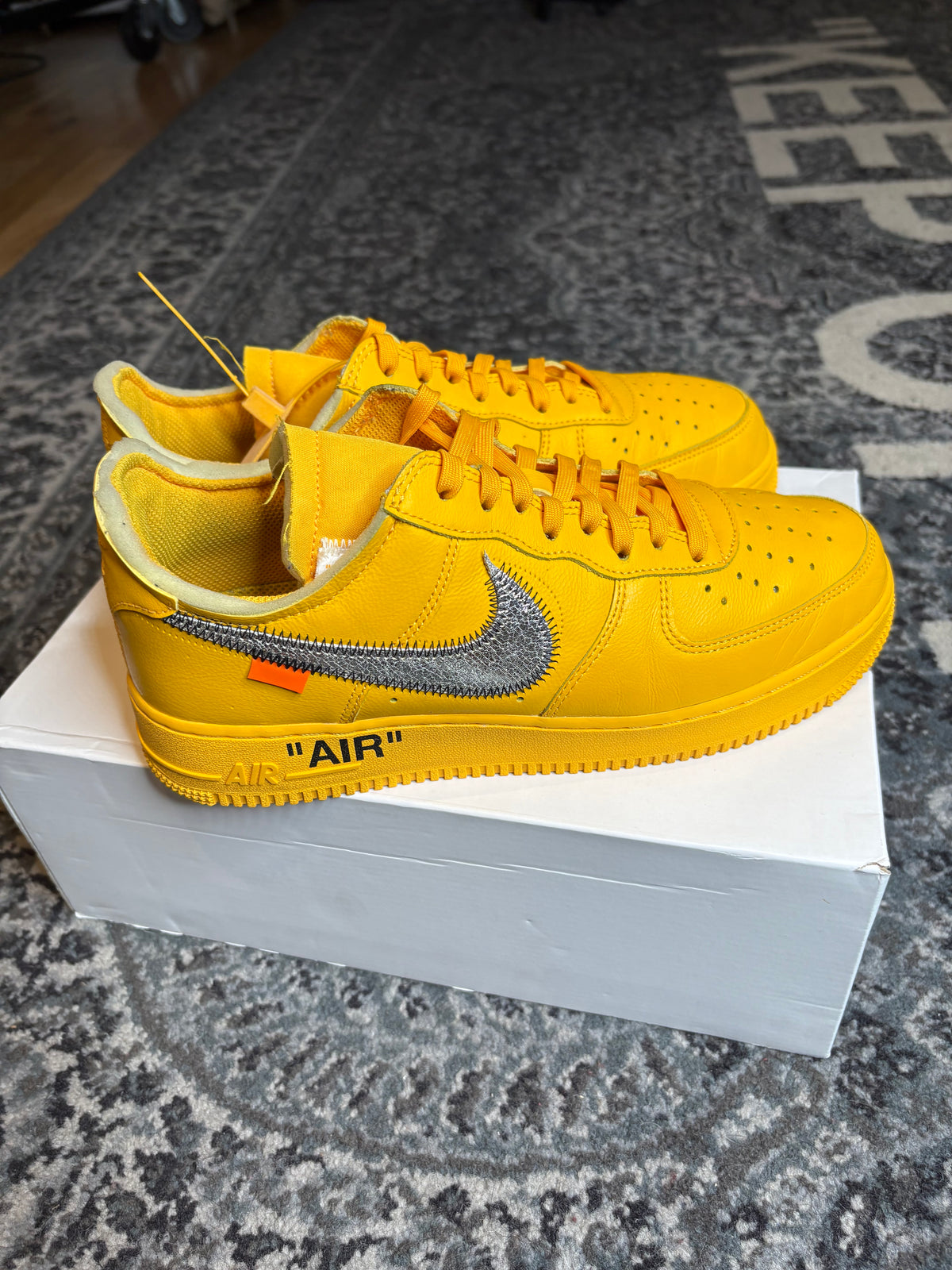 Nike Air Force 1 Low “Off-White ICA University Gold” Clean Og Size 9