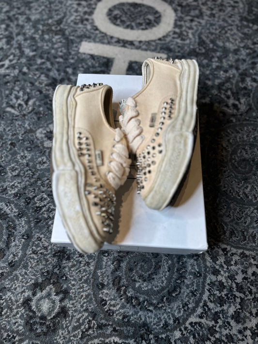 Maison Mihara Yasuhiro Baker OG Sole Studded Canvas Low “White” Clean OG Size 7(40 EU)