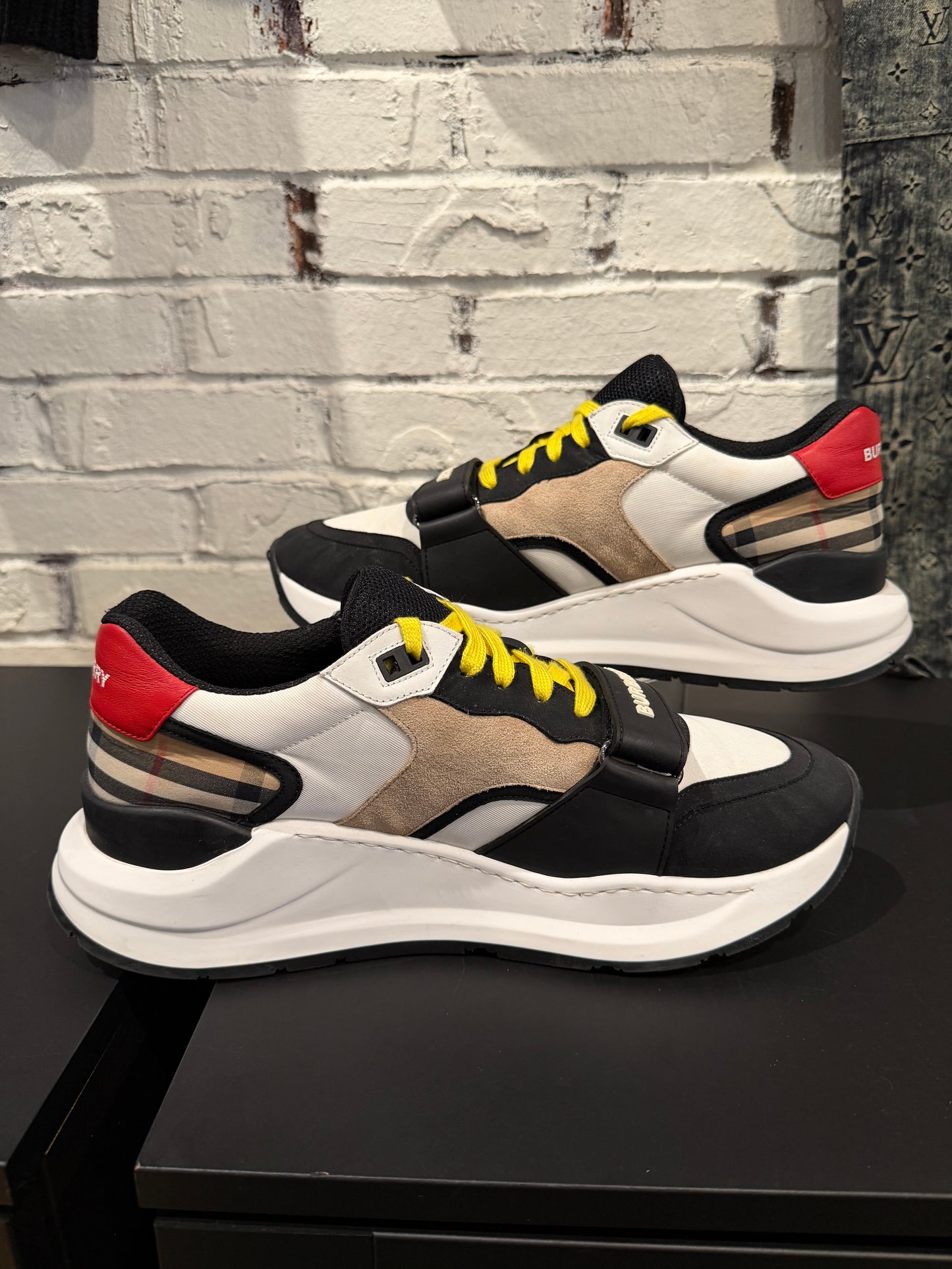 Burberry Ramsey Sneakers White Beige Clean NB Size 46