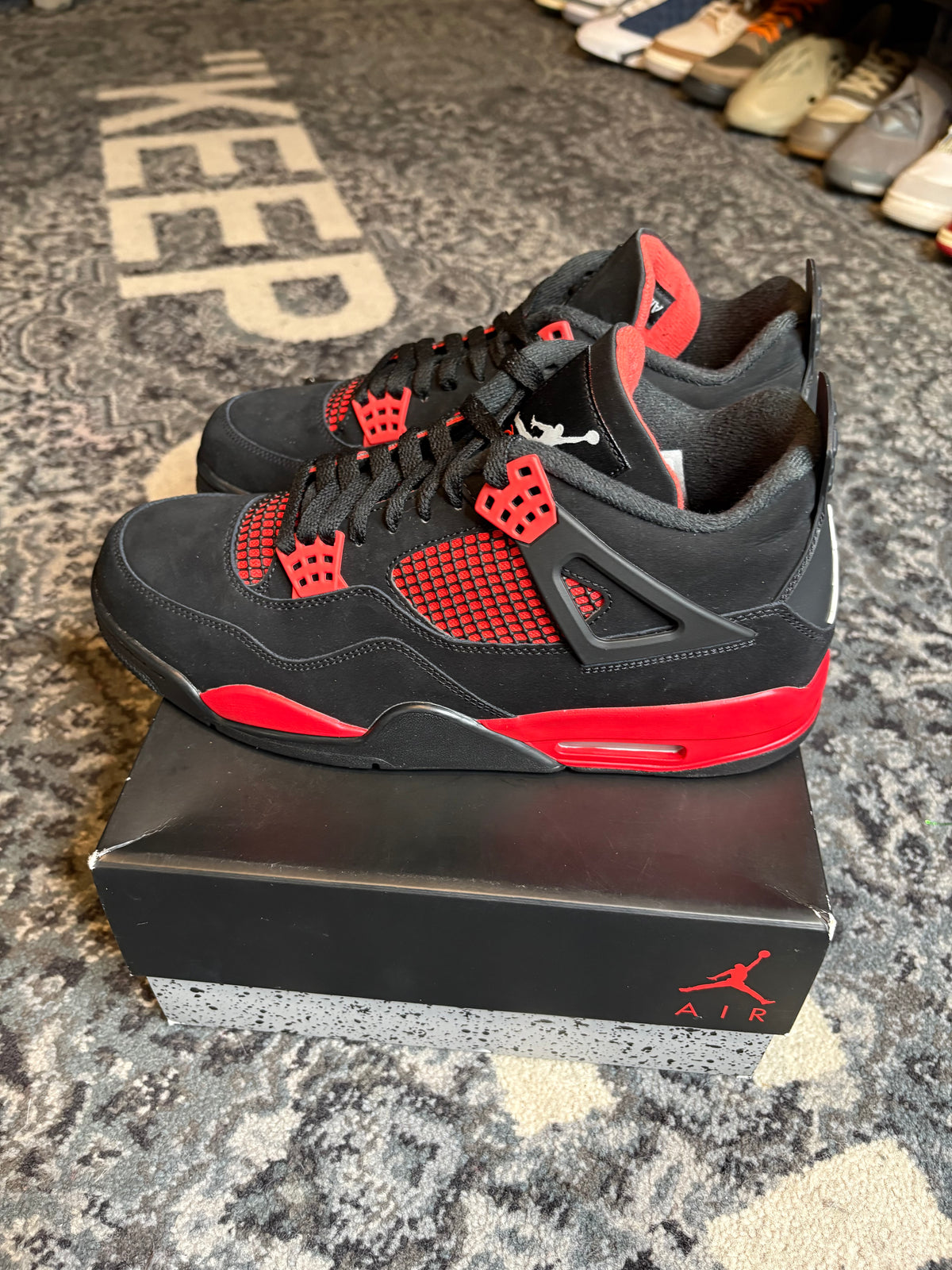 Jordan 4 Retro “Red Thunder” Clean Og Size 11