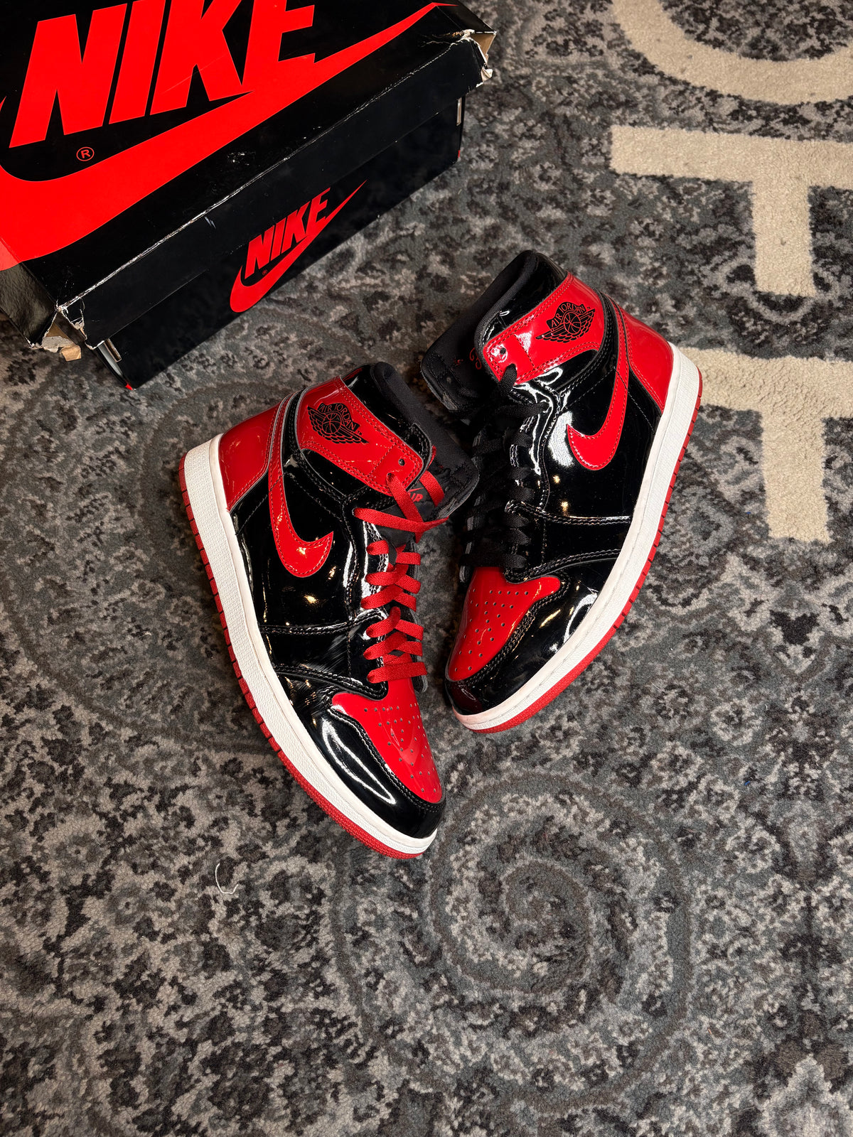 Jordan 1 Retro “Patent Bred” Clean Og Size 9.5