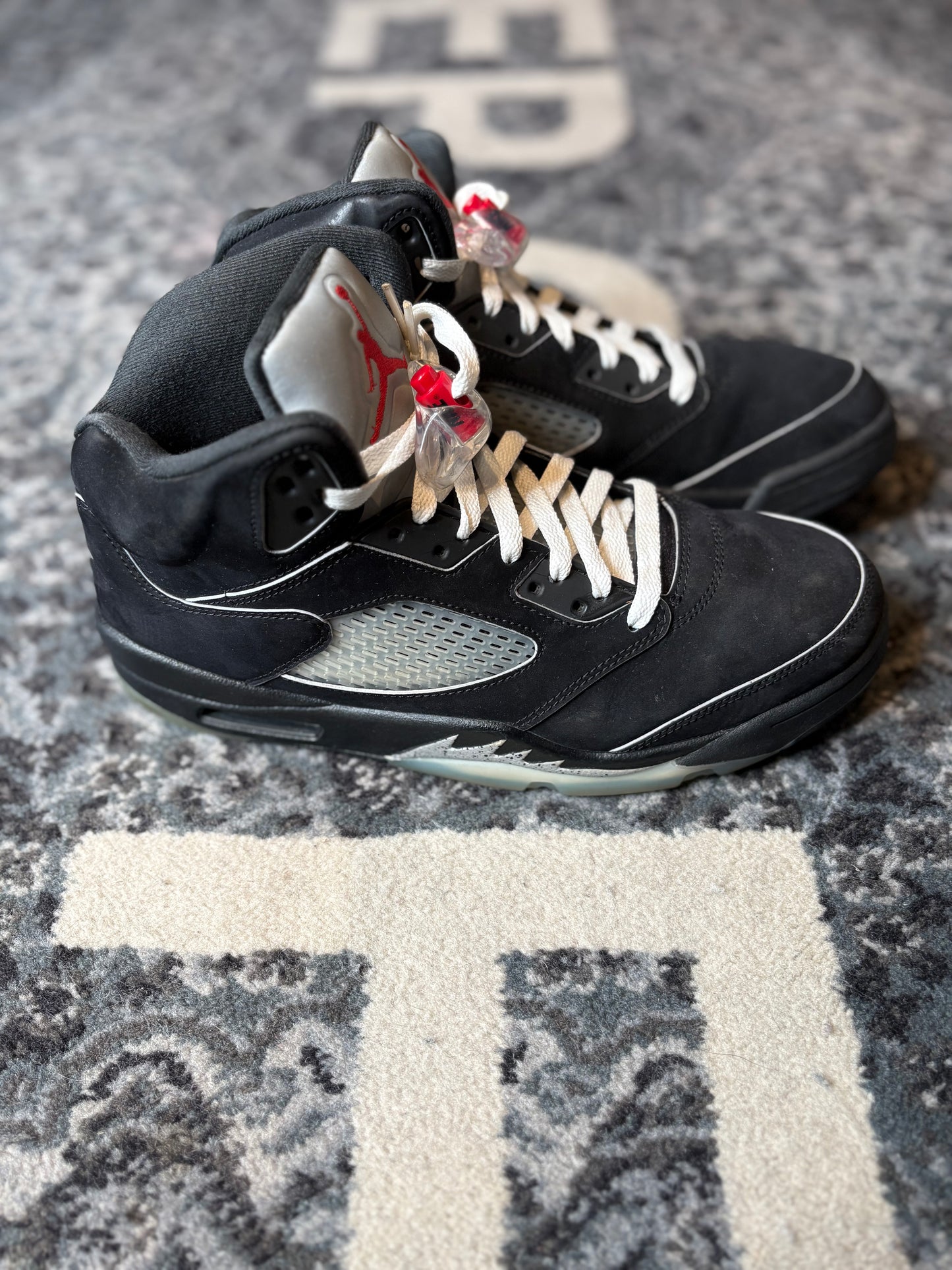 Jordan 5 Retro “Black Metallic” Po Nb Size 11