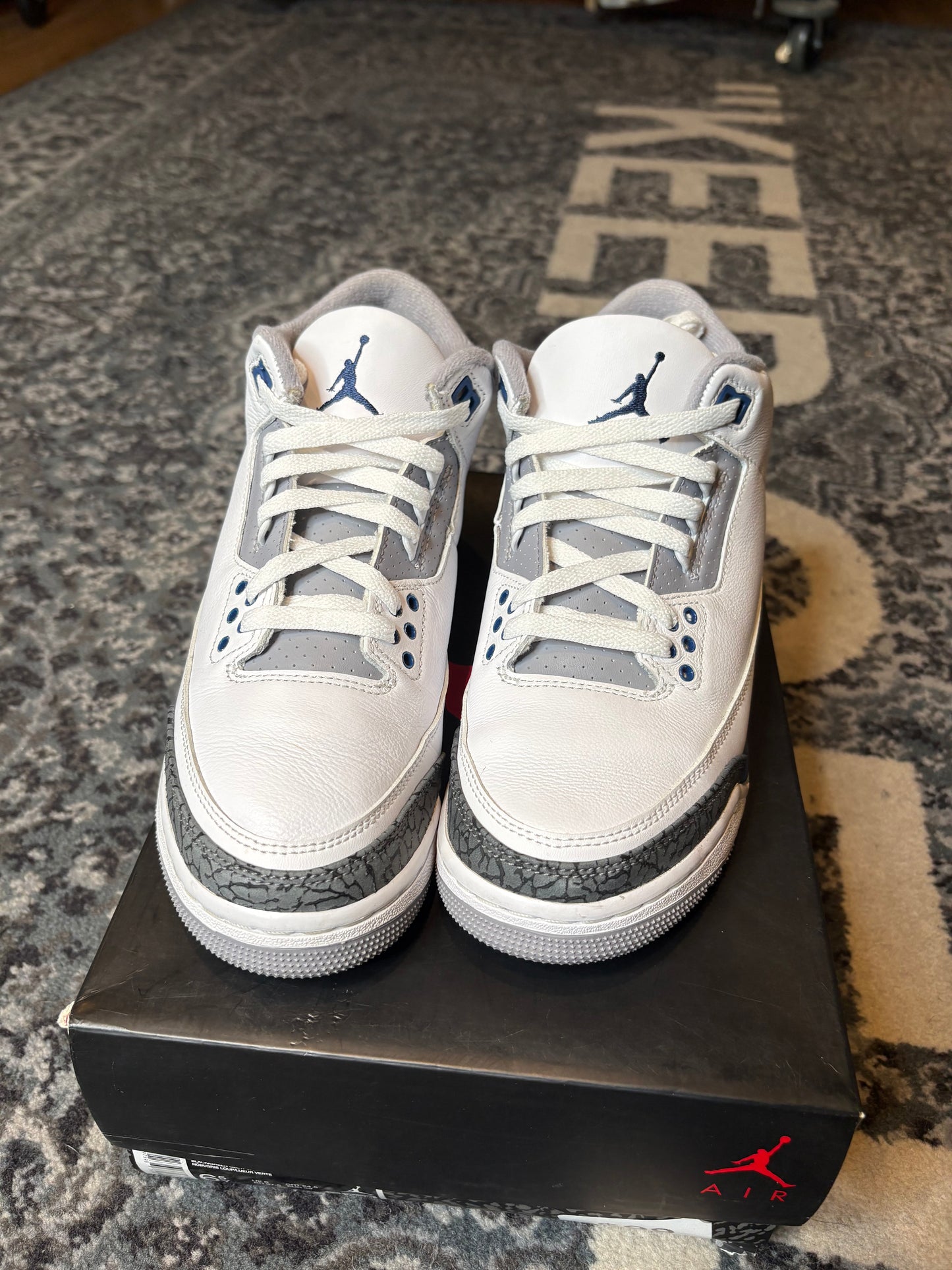 Jordan 3 Retro “Midnight Navy” CLEAN OG SIZE 7Y