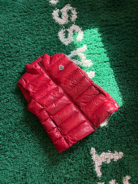 Moncler Vest Red Size XS