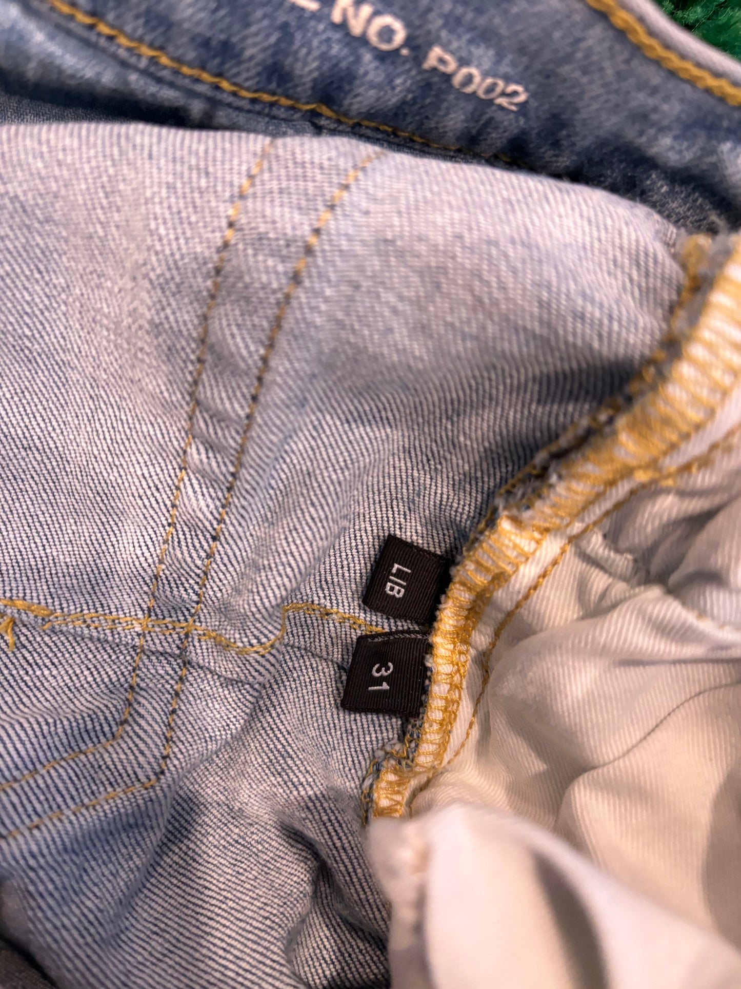 Purple Jeans Light Wash Distressed Size 31