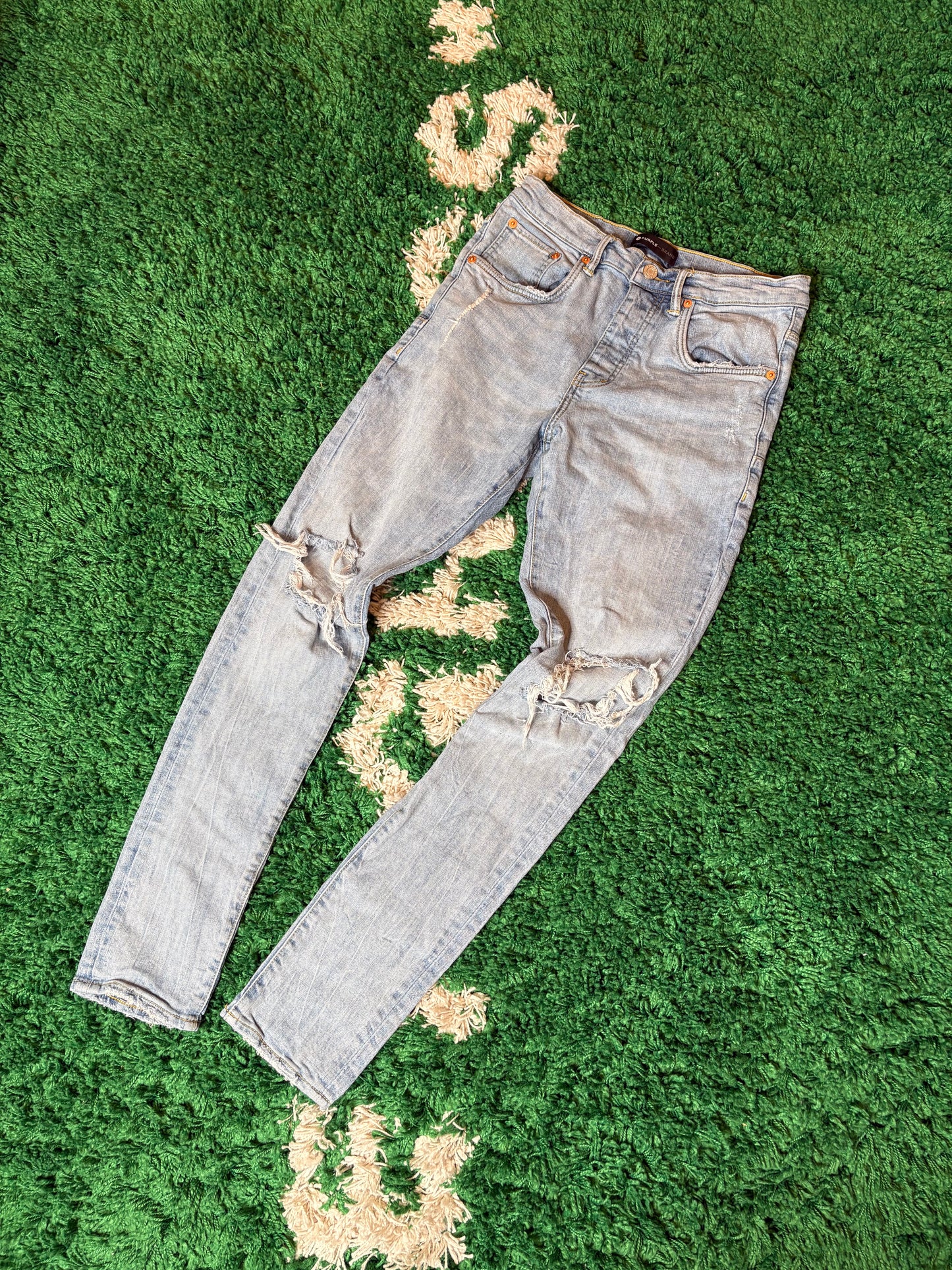 Purple Jeans Light Wash Distressed Size 31
