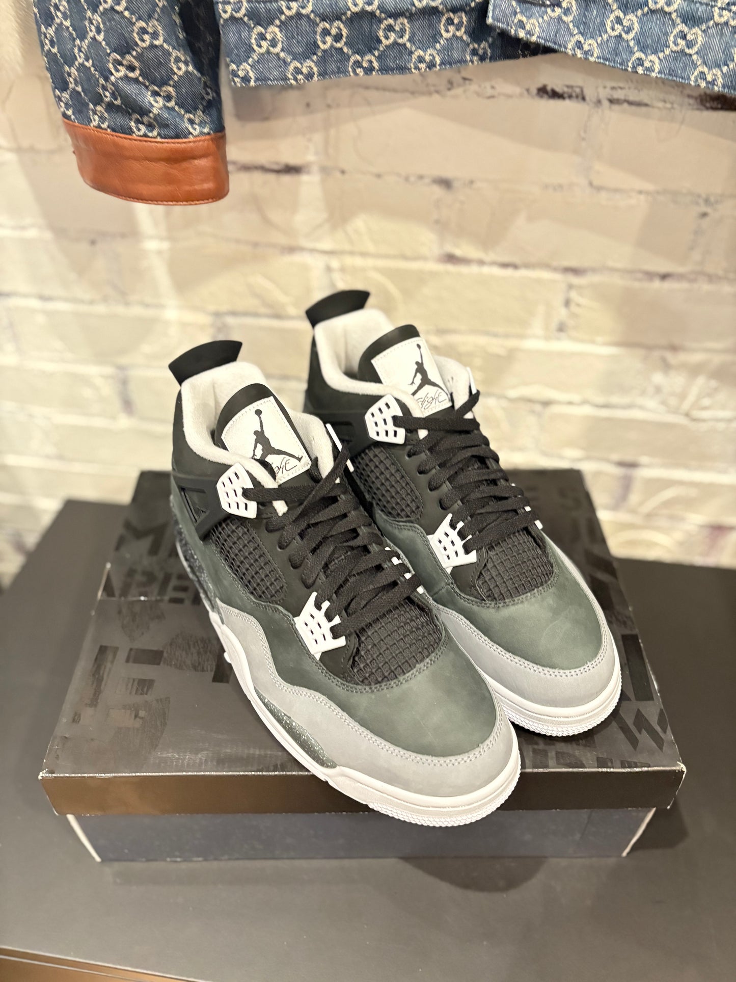 Jordan 4 Retro Fear DS OG Size 13