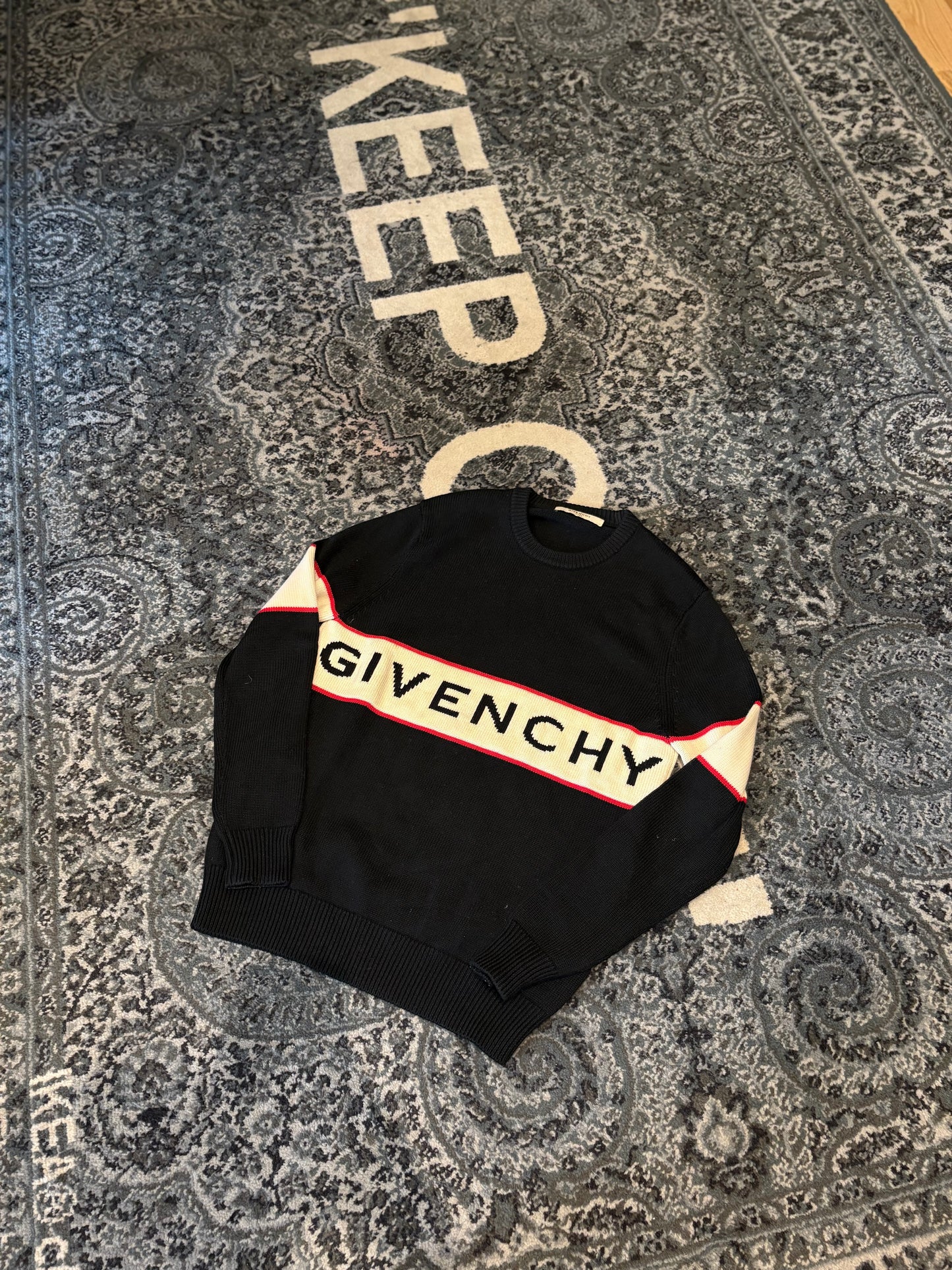 Givenchy Knit Sweater Size XS
