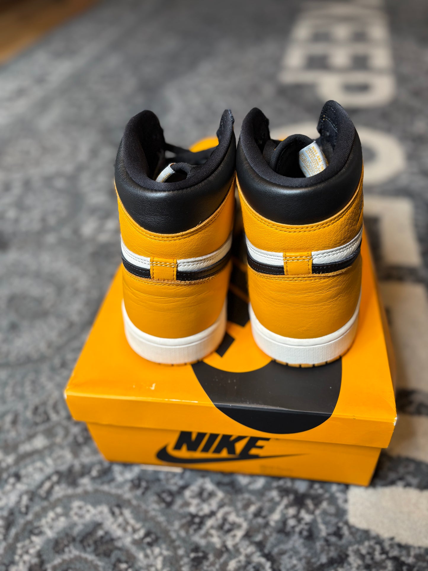 Jordan 1 Retro “Taxi” Clean Og Size 12