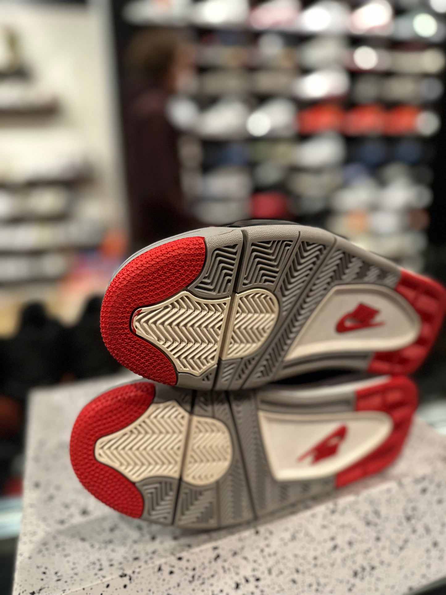 Jordan 4 Retro Bred Reimagined Clean OG Size 9.5