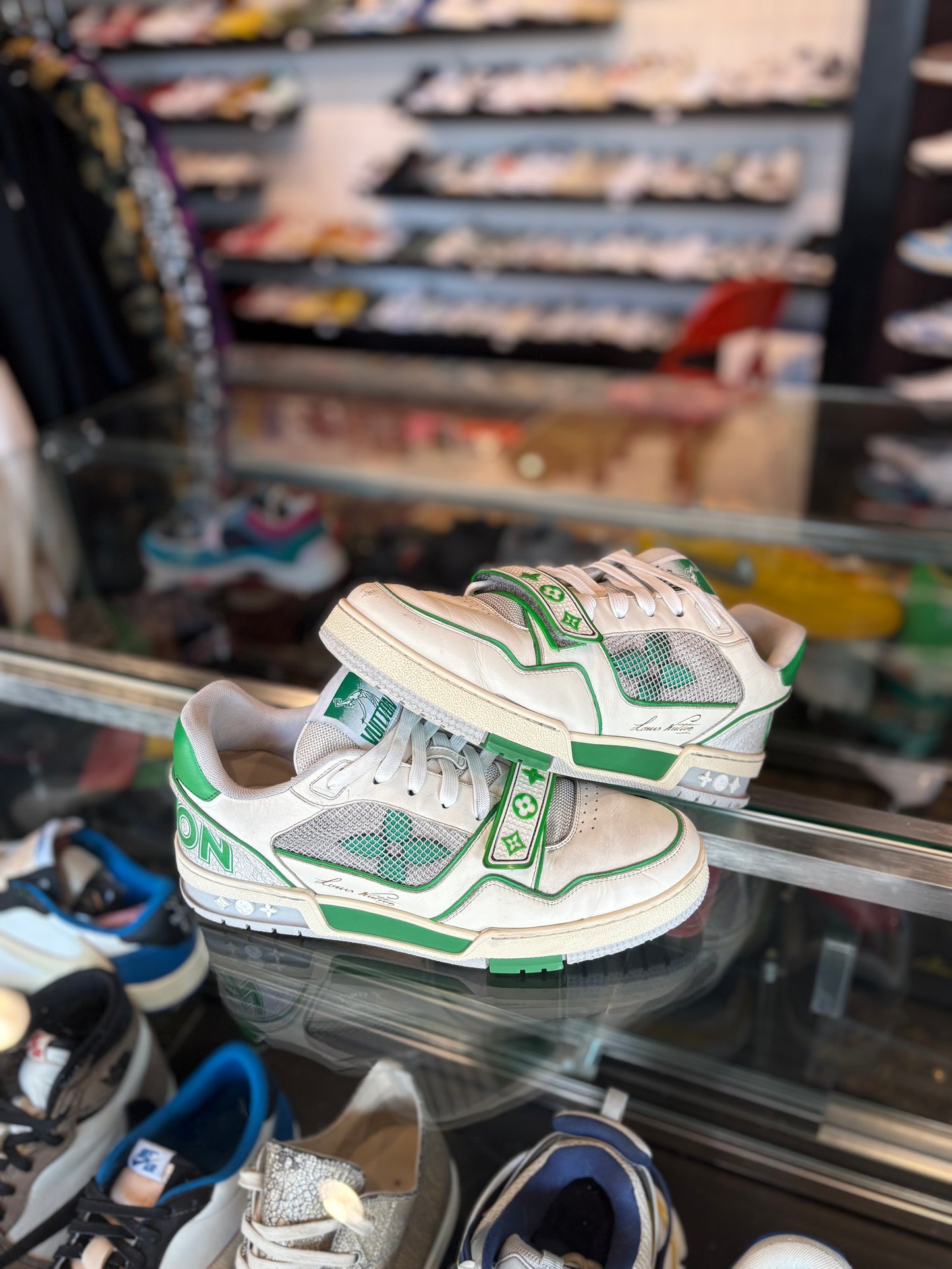 Louis Vuitton Trainer Green/White PO NB Size 9.5