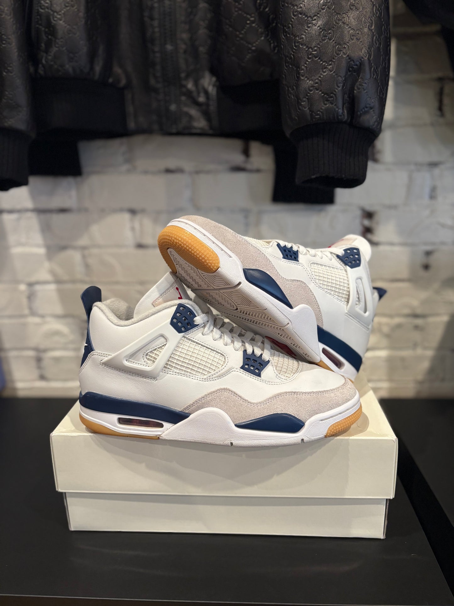 Jordan 4 Retro Navy SB Clean OG Size 11
