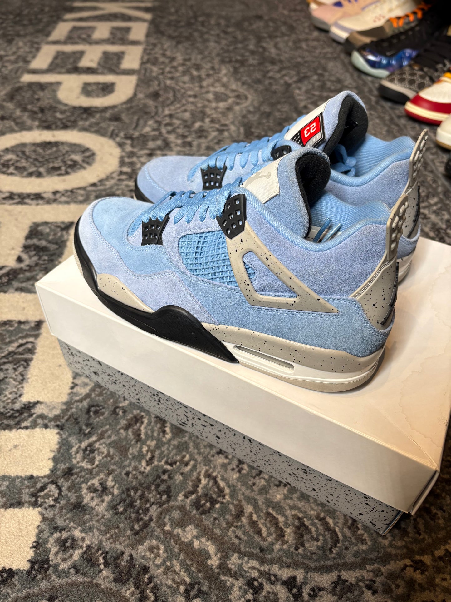 Jordan 4 Retro “Unc” Clean Og Size 8