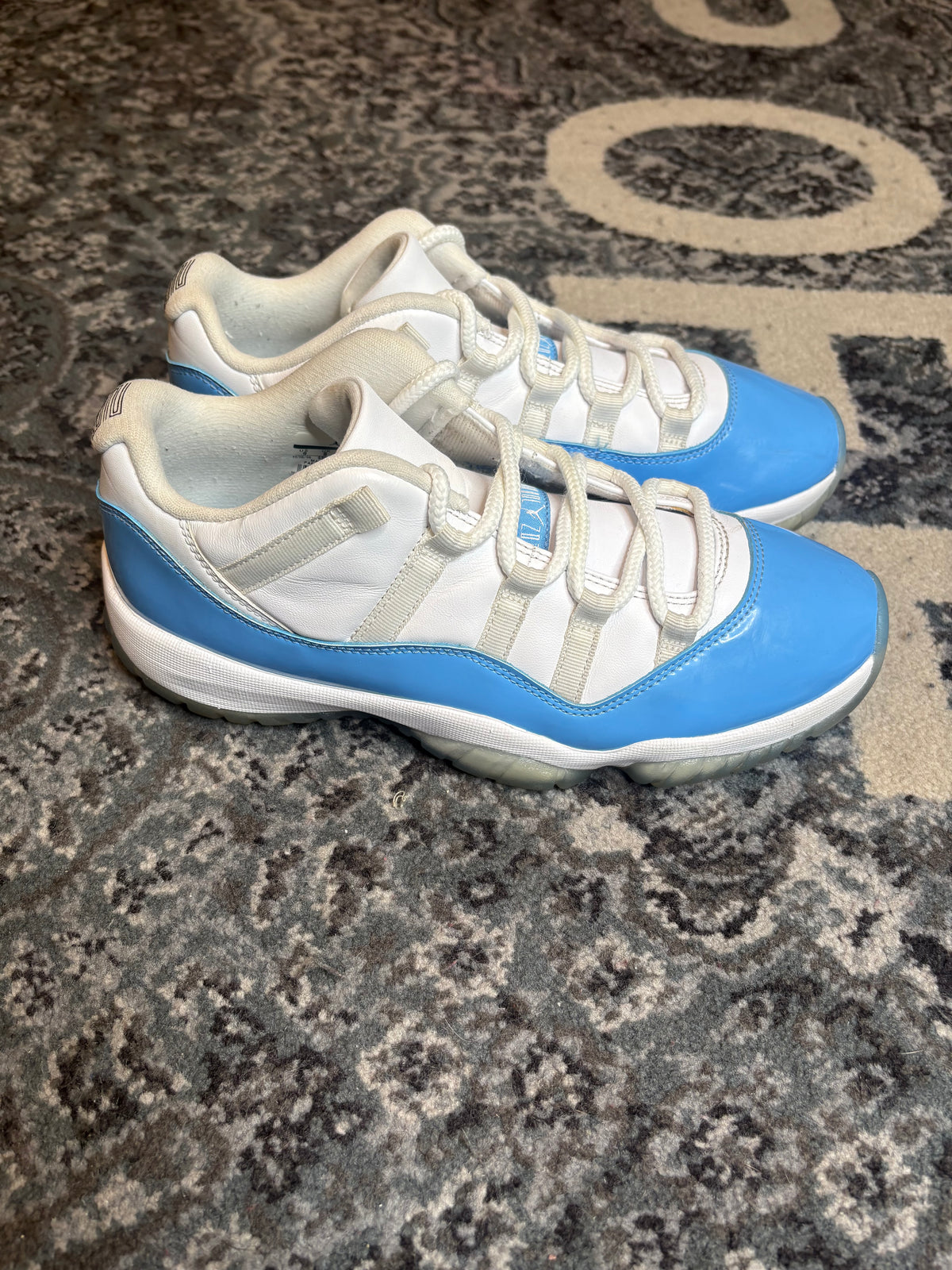 Jordan 11 Retro Low “Unc” Clean Nb Size 9