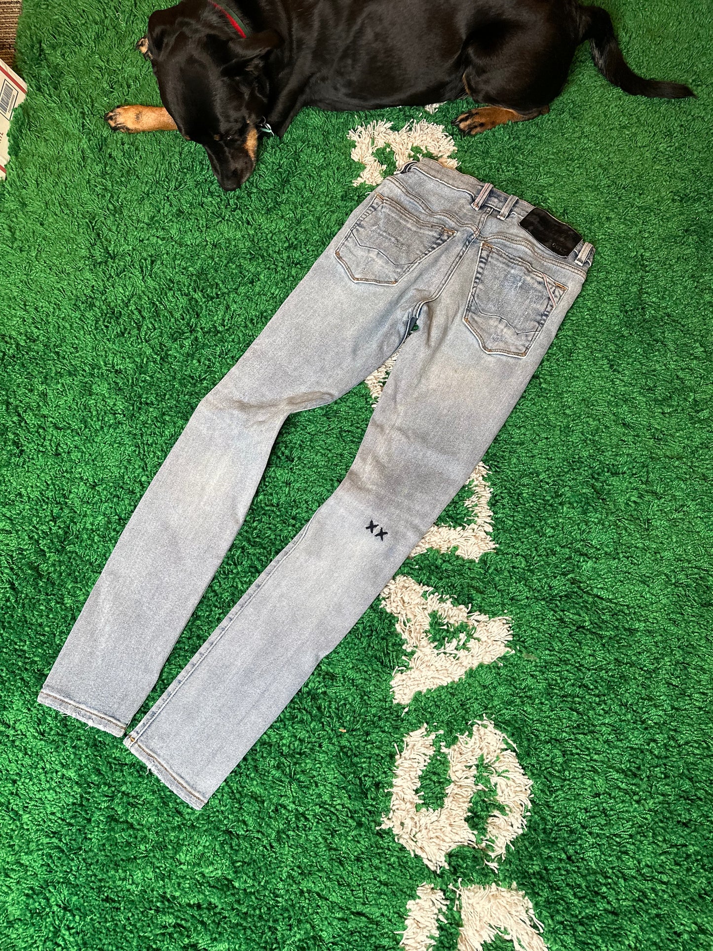 Cult Jeans Light Wash Distressed Size 30