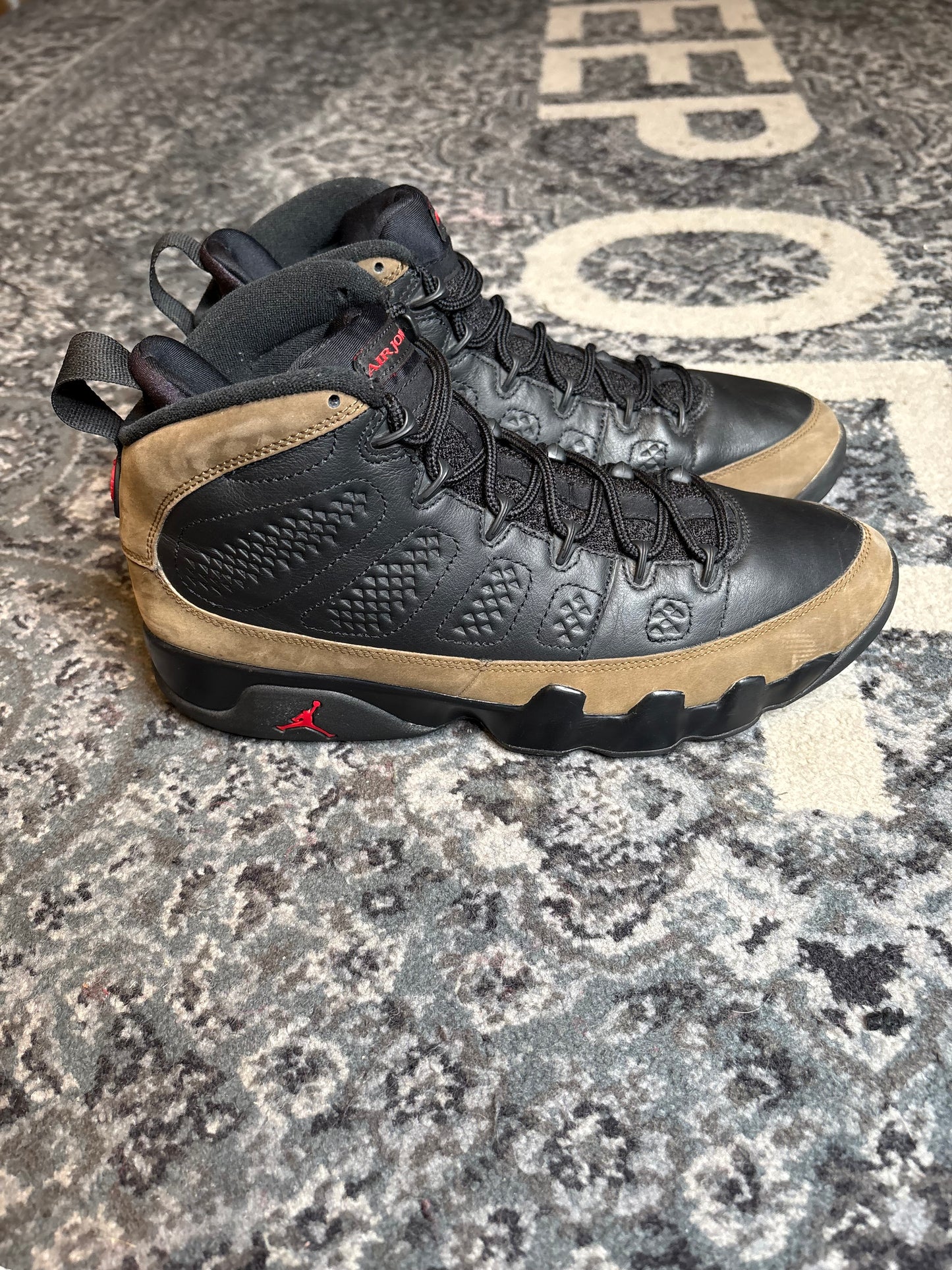 Jordan 9 Retro “Olive” Clean Nb Size 11