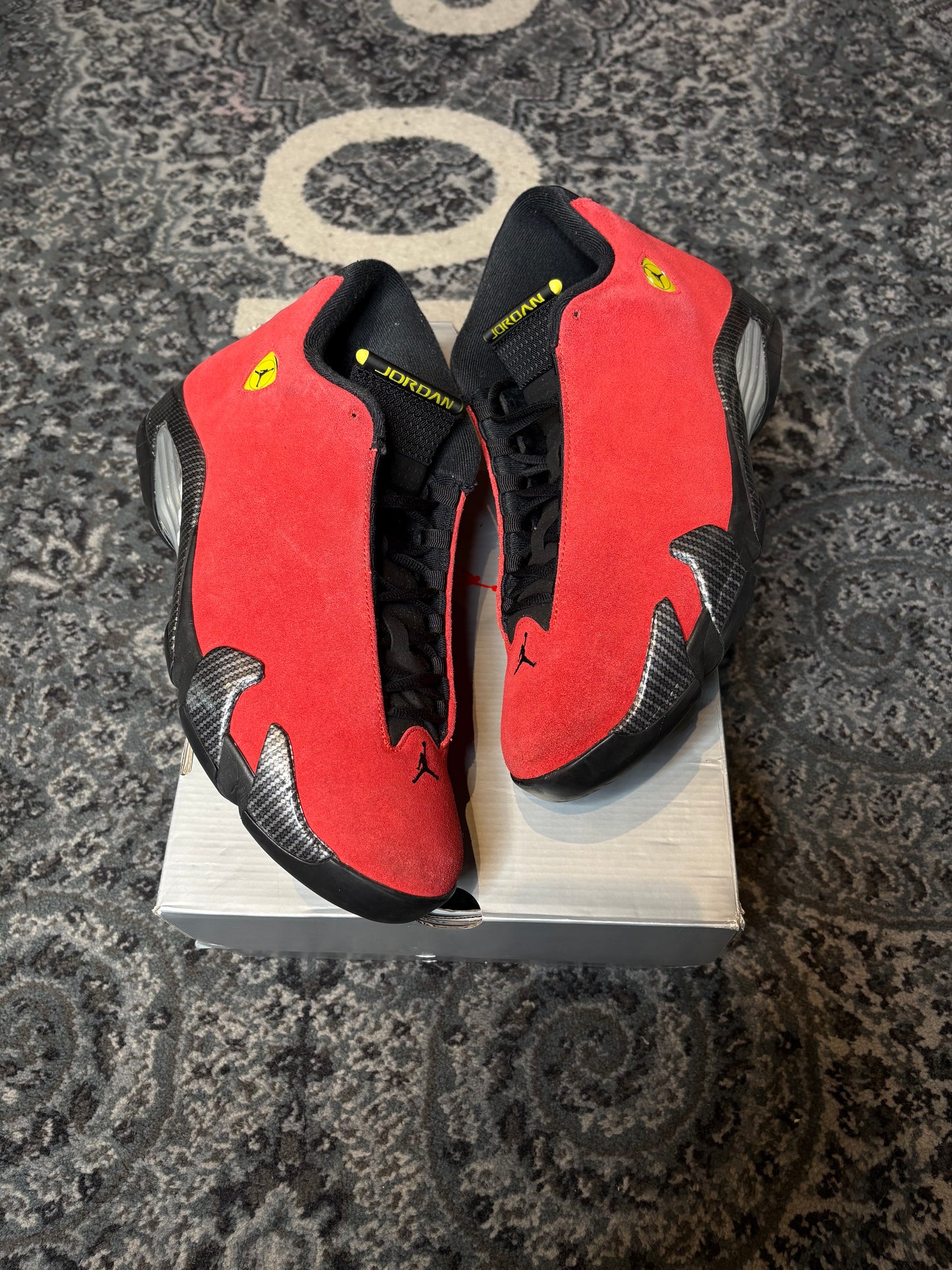 Jordan 14 Retro “Ferrari” Clean Og Size 13