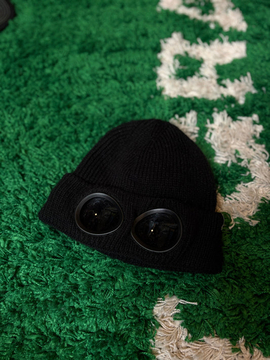 Trendsetter Goggle Beanie Black