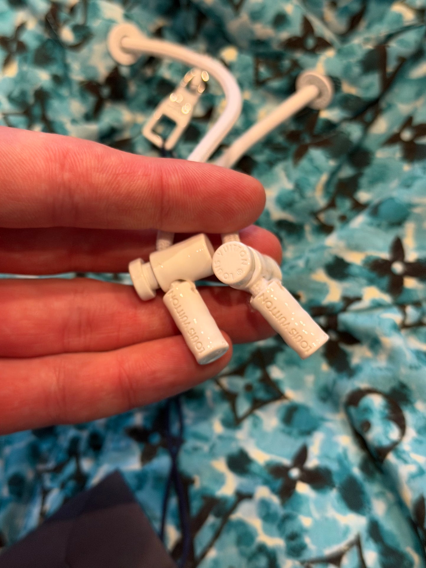 Louis Vuitton Mint Monogram Windbreaker DS Size 48