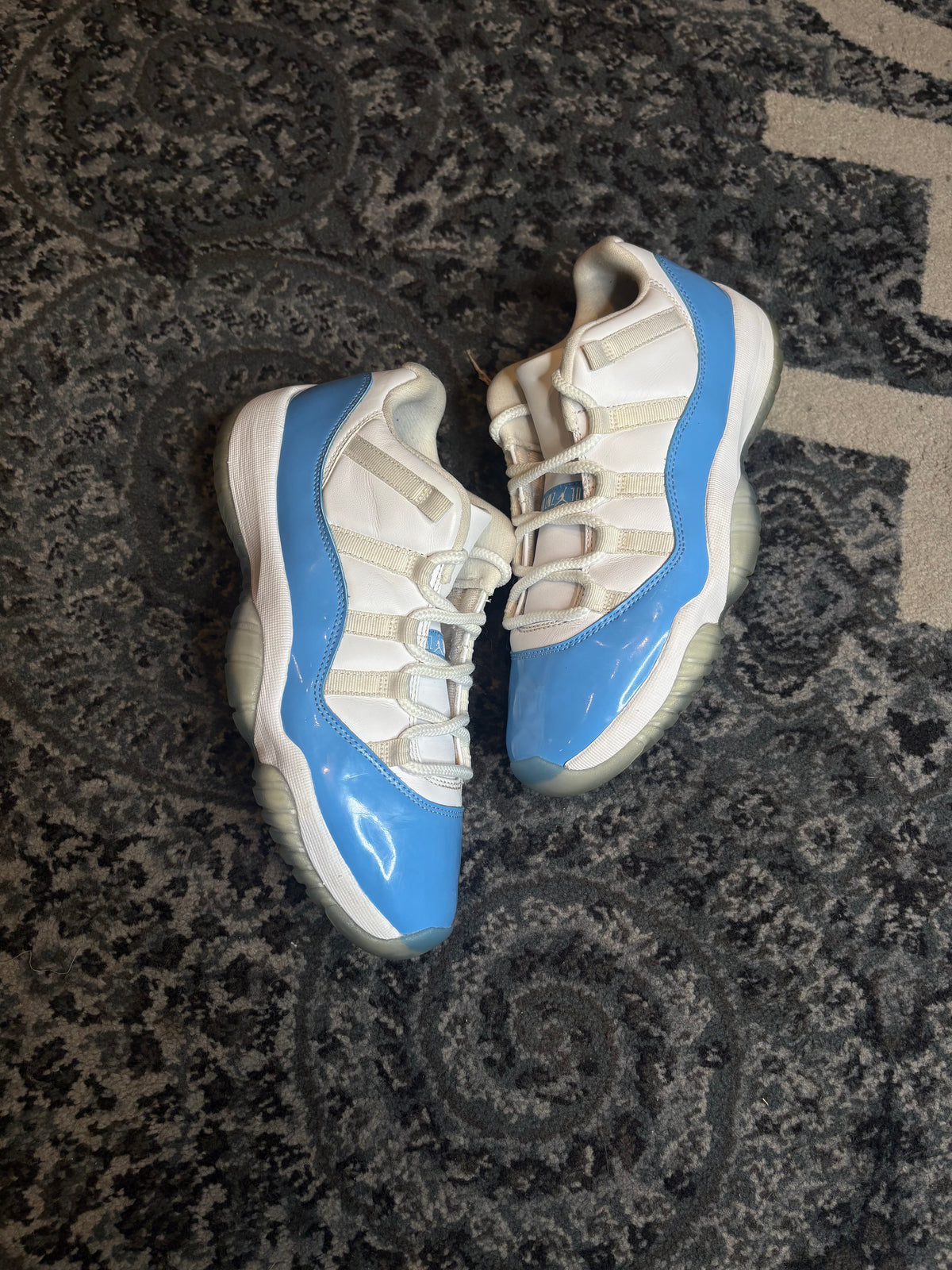 Jordan 11 Retro Low “Unc” Clean Nb Size 9