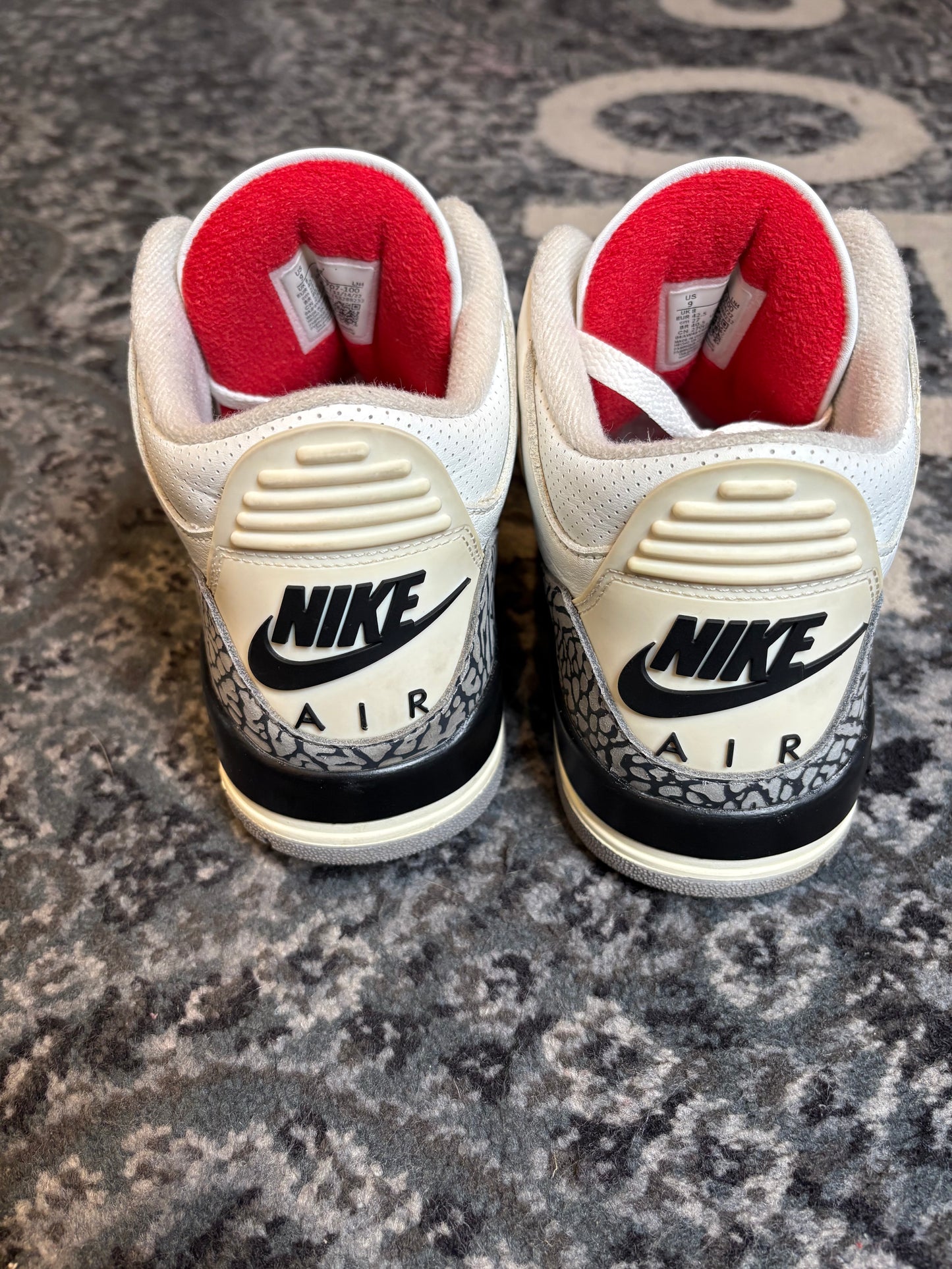 Jordan 3 Retro “White Cement” Clean Nb Size 9